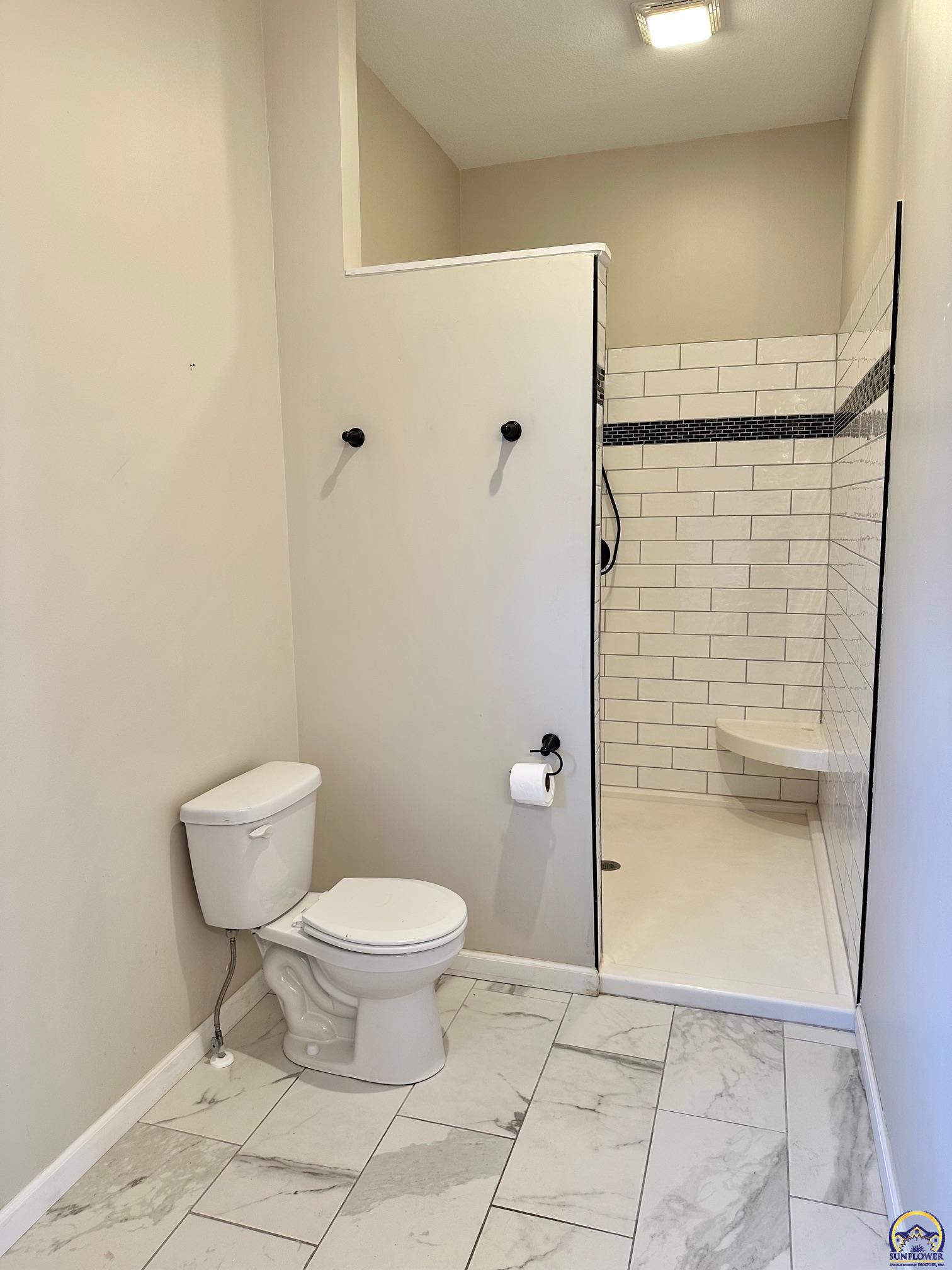 3523 SW Westport CT