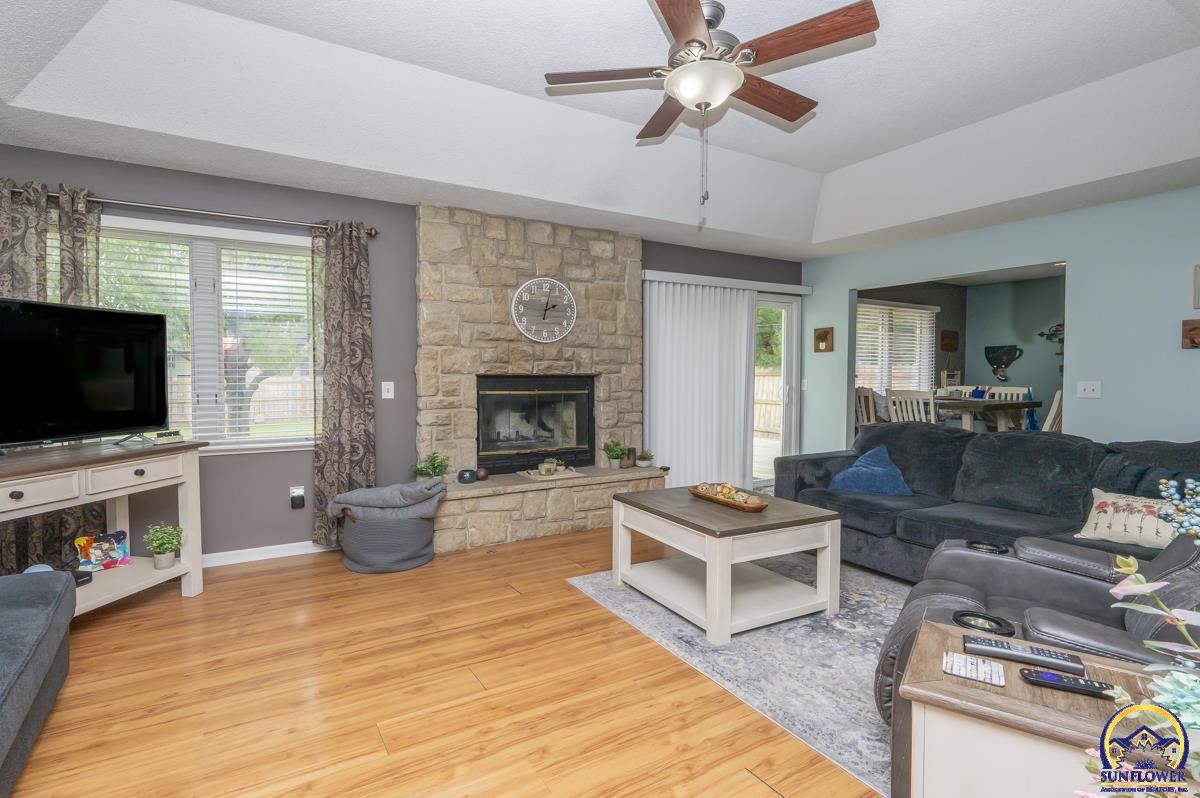 2849 SW Ancaster RD