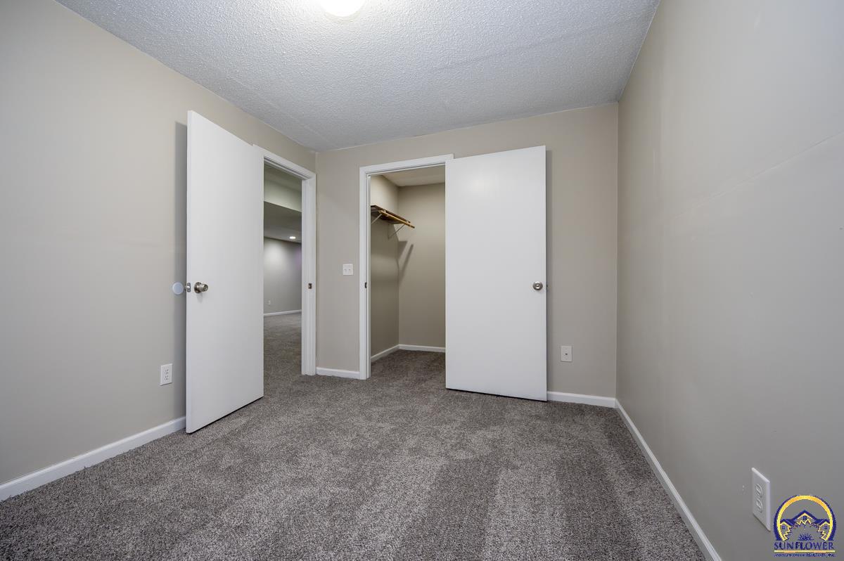 2849 SW Ancaster RD