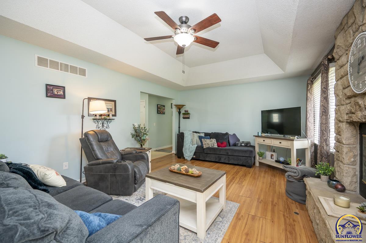 2849 SW Ancaster RD
