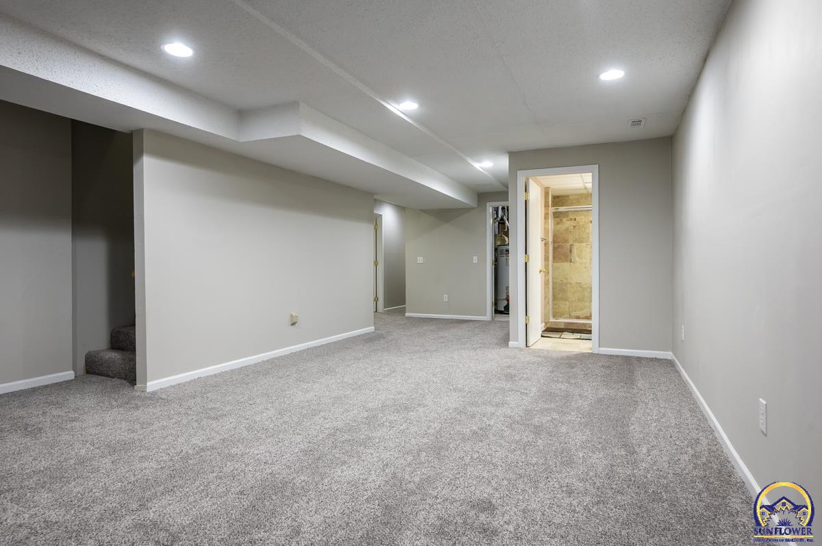 2849 SW Ancaster RD