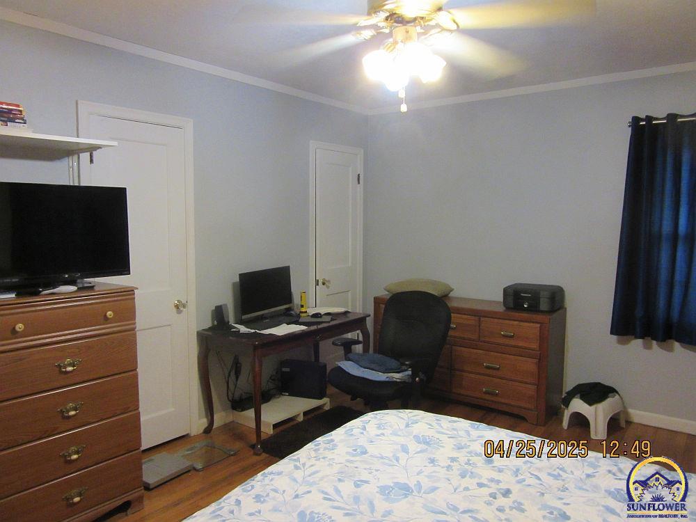 2426 SW Beverly CT