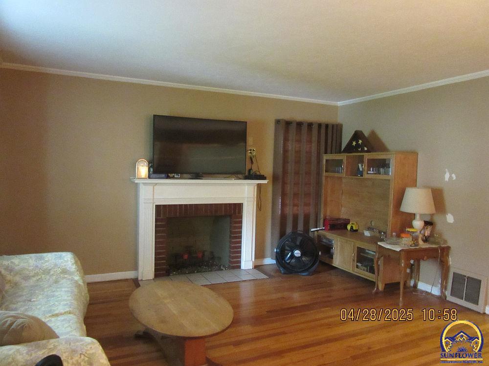 2426 SW Beverly CT