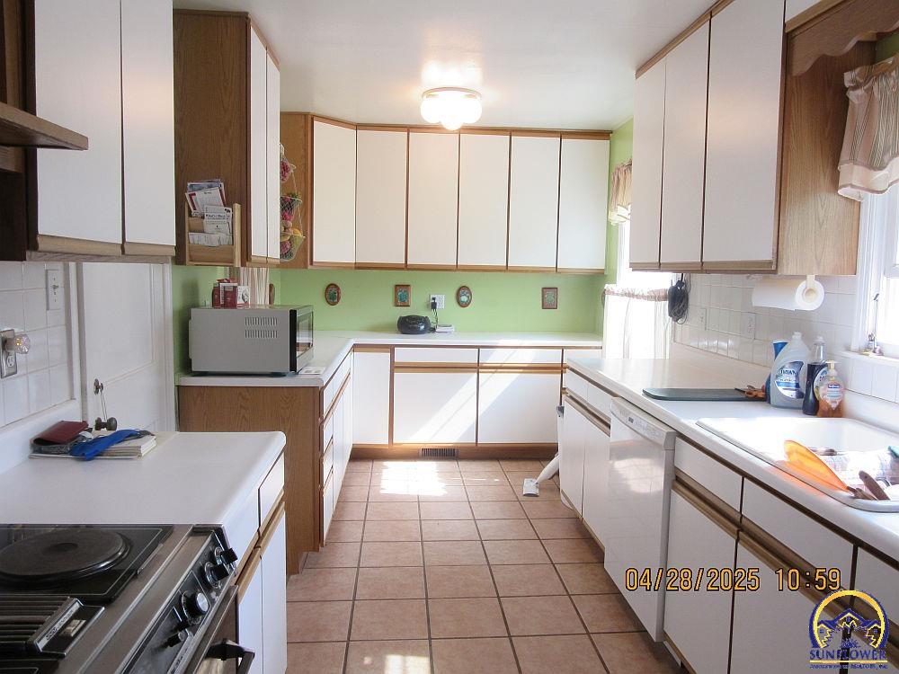 2426 SW Beverly CT