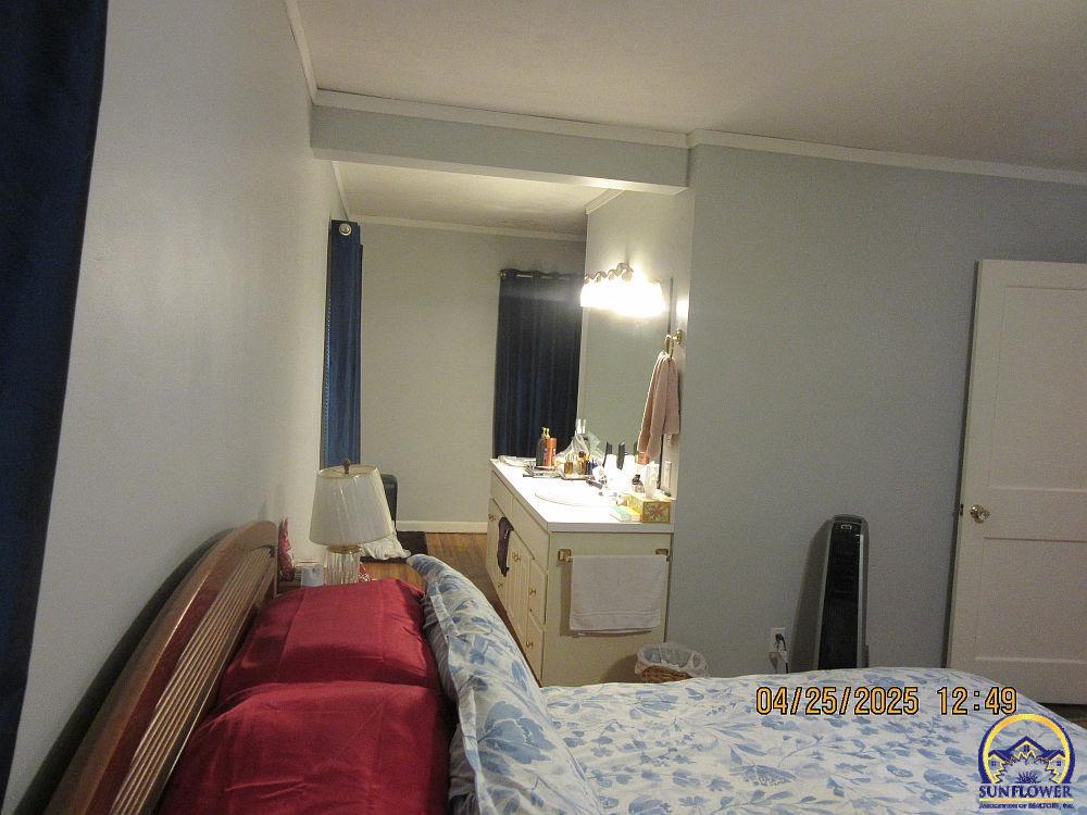 2426 SW Beverly CT