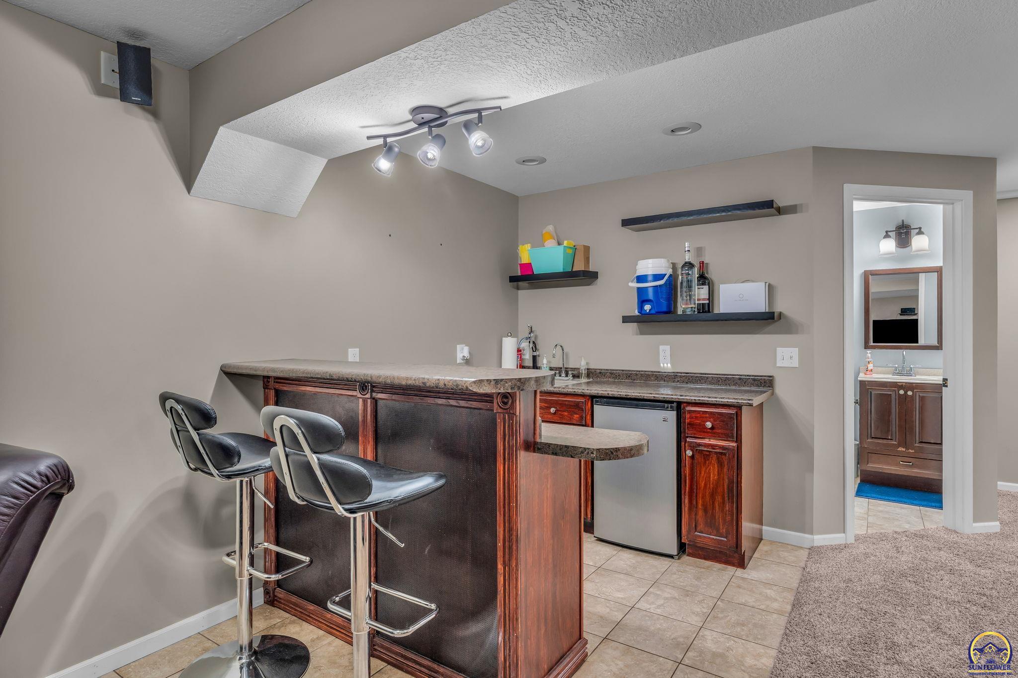 2538 SW Windermere CT