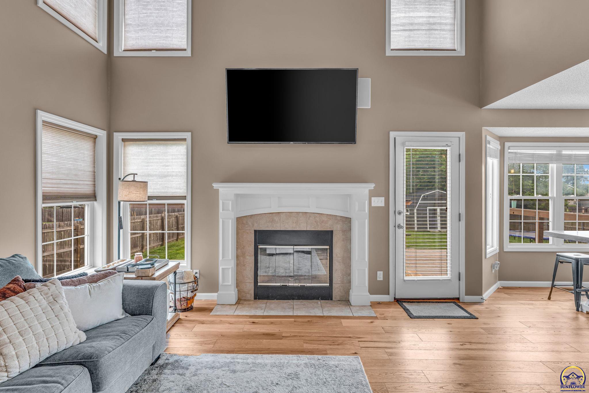 2538 SW Windermere CT