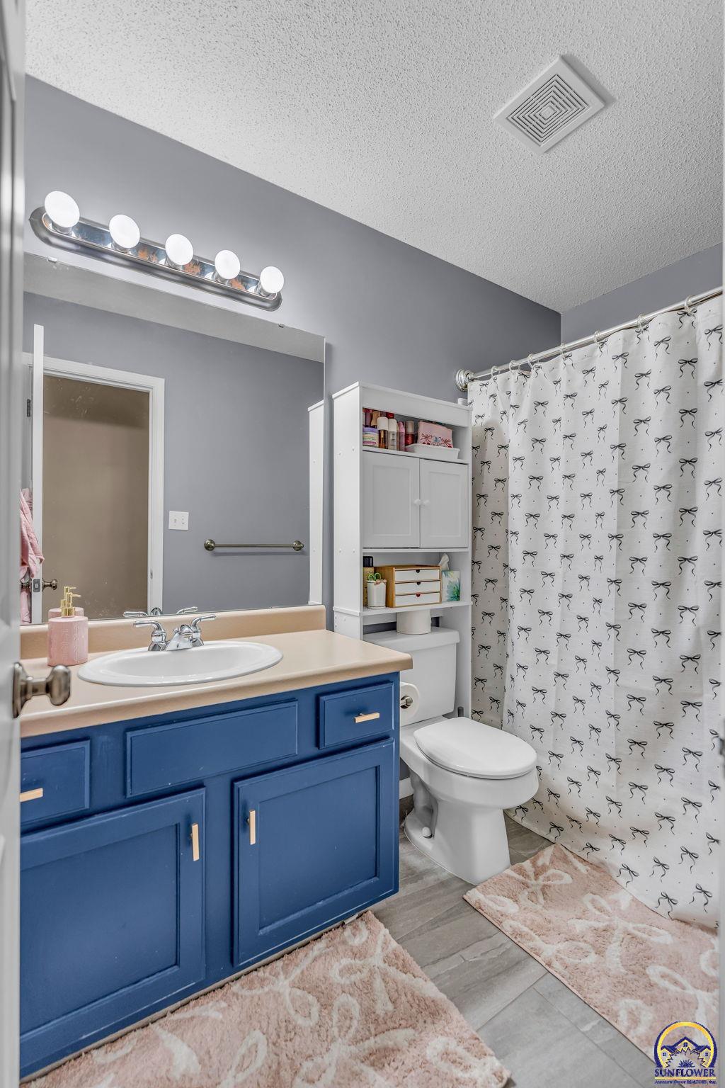 2538 SW Windermere CT