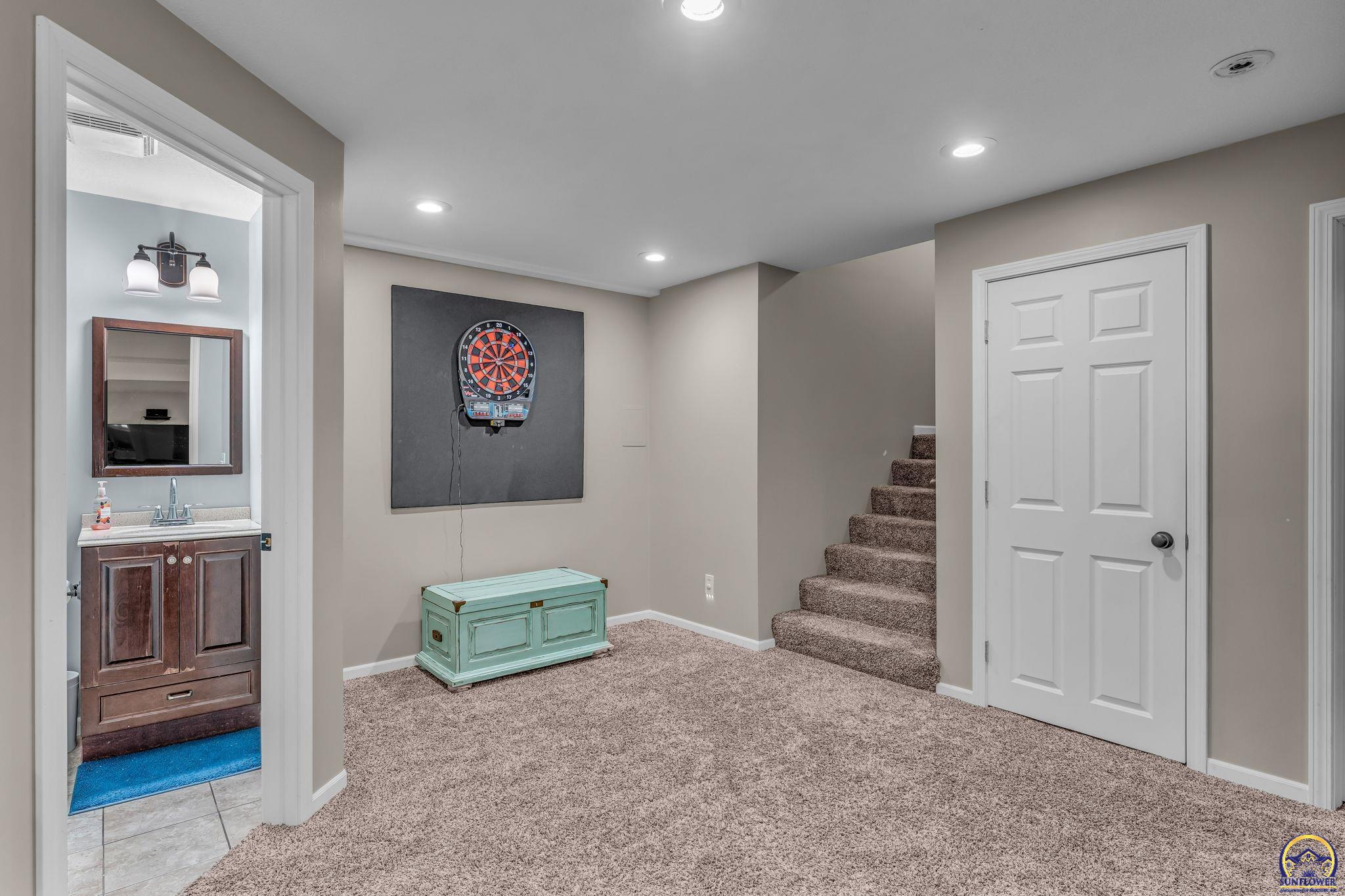 2538 SW Windermere CT