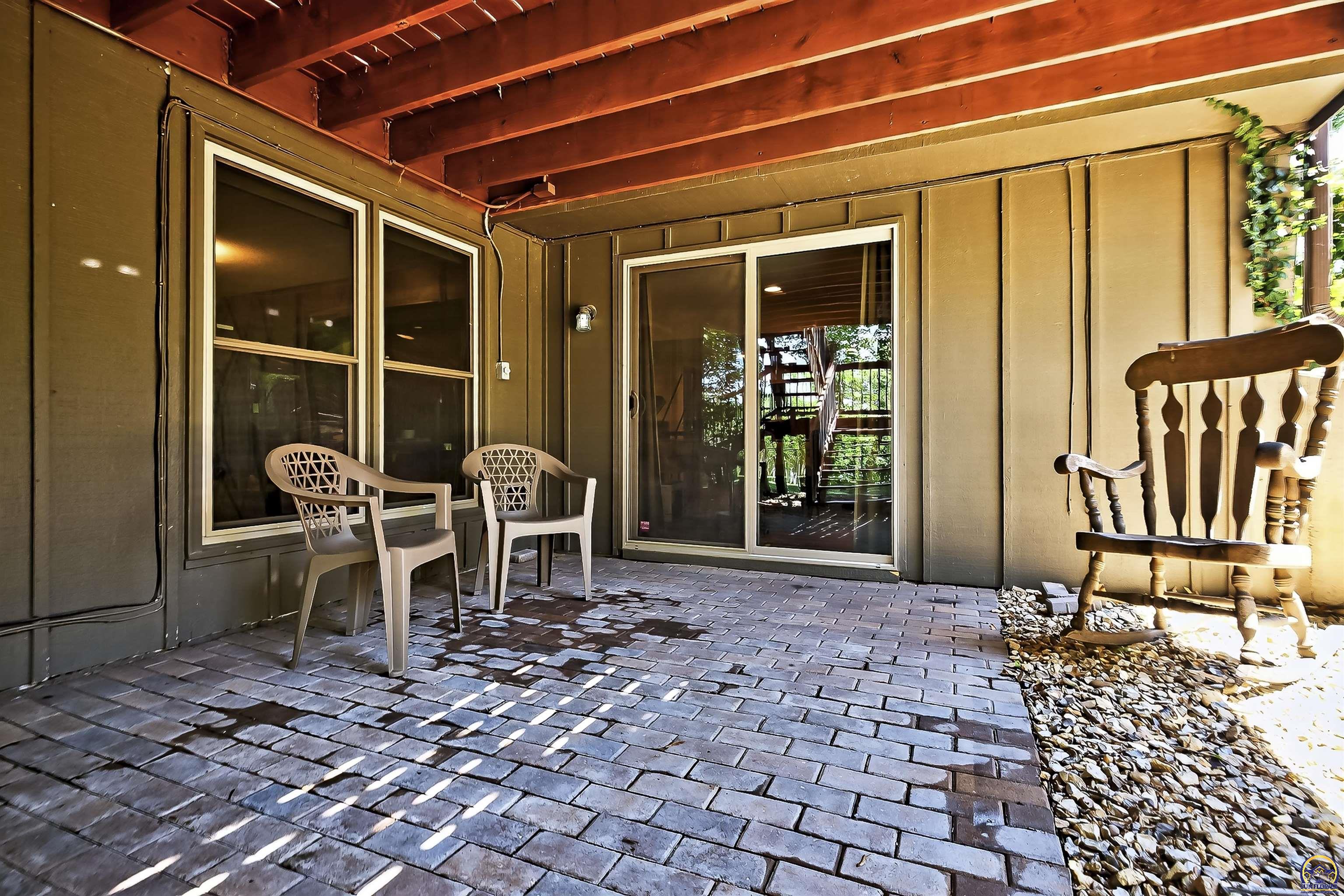 3407 SE Arbor DR