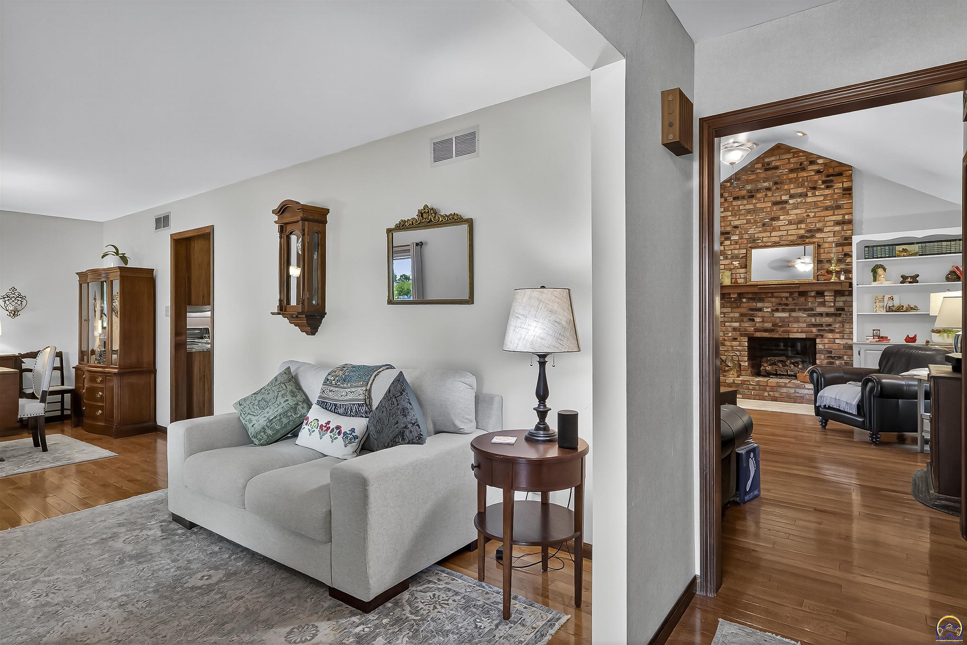 3407 SE Arbor DR