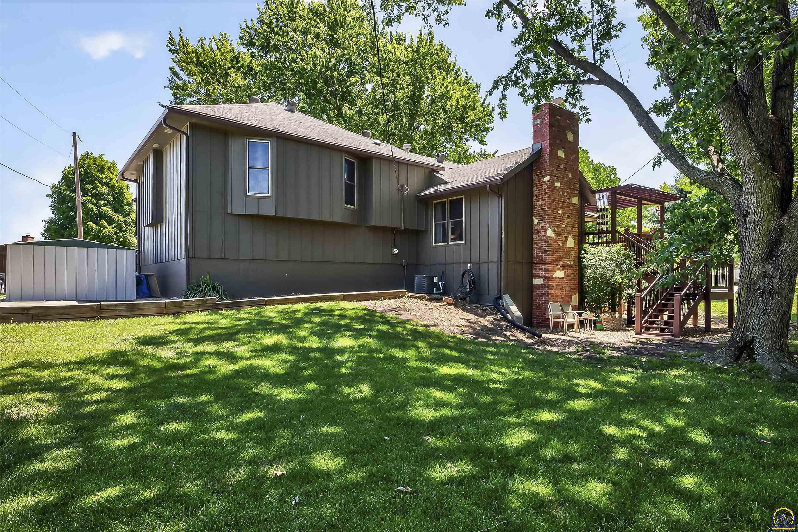 3407 SE Arbor DR
