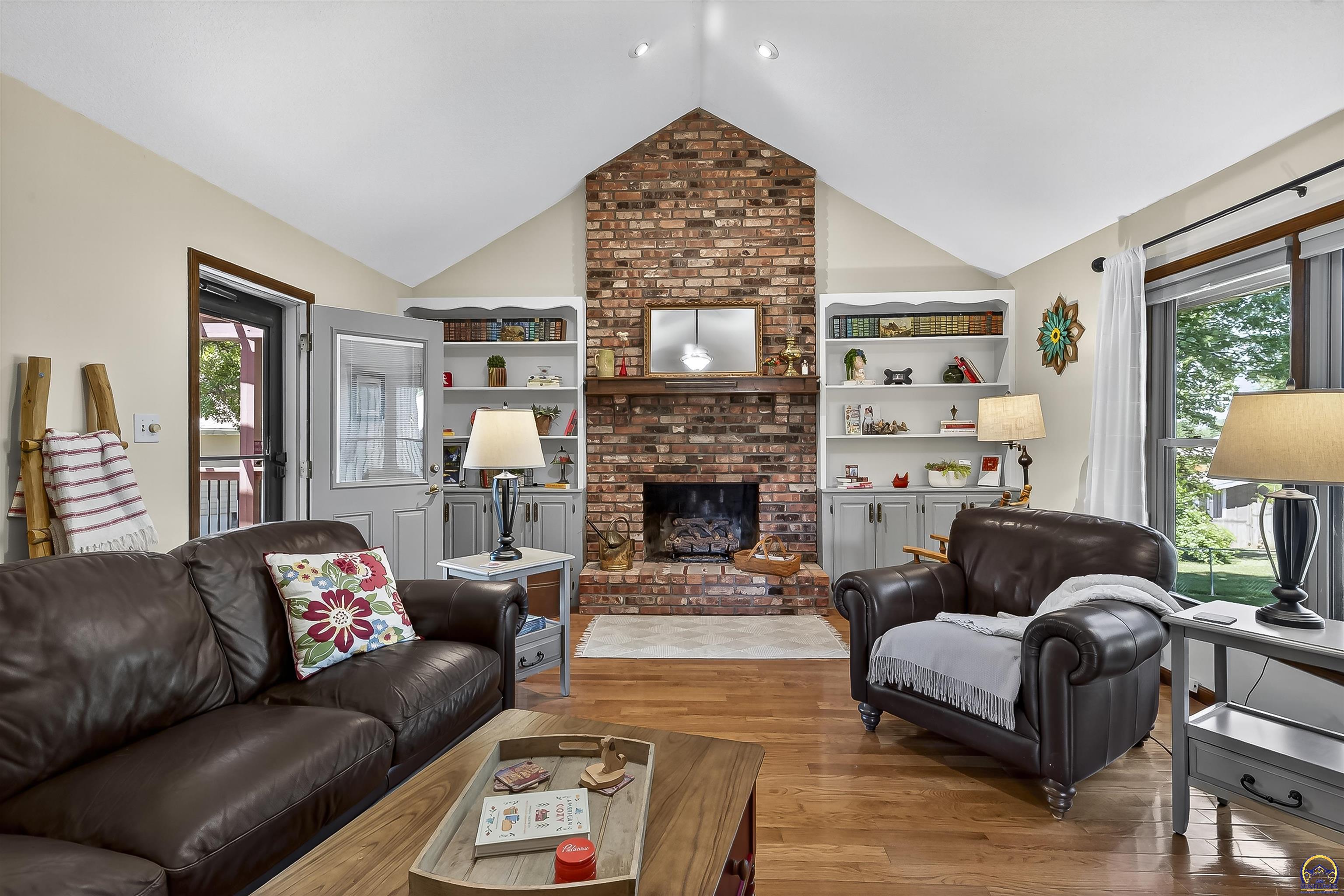 3407 SE Arbor DR