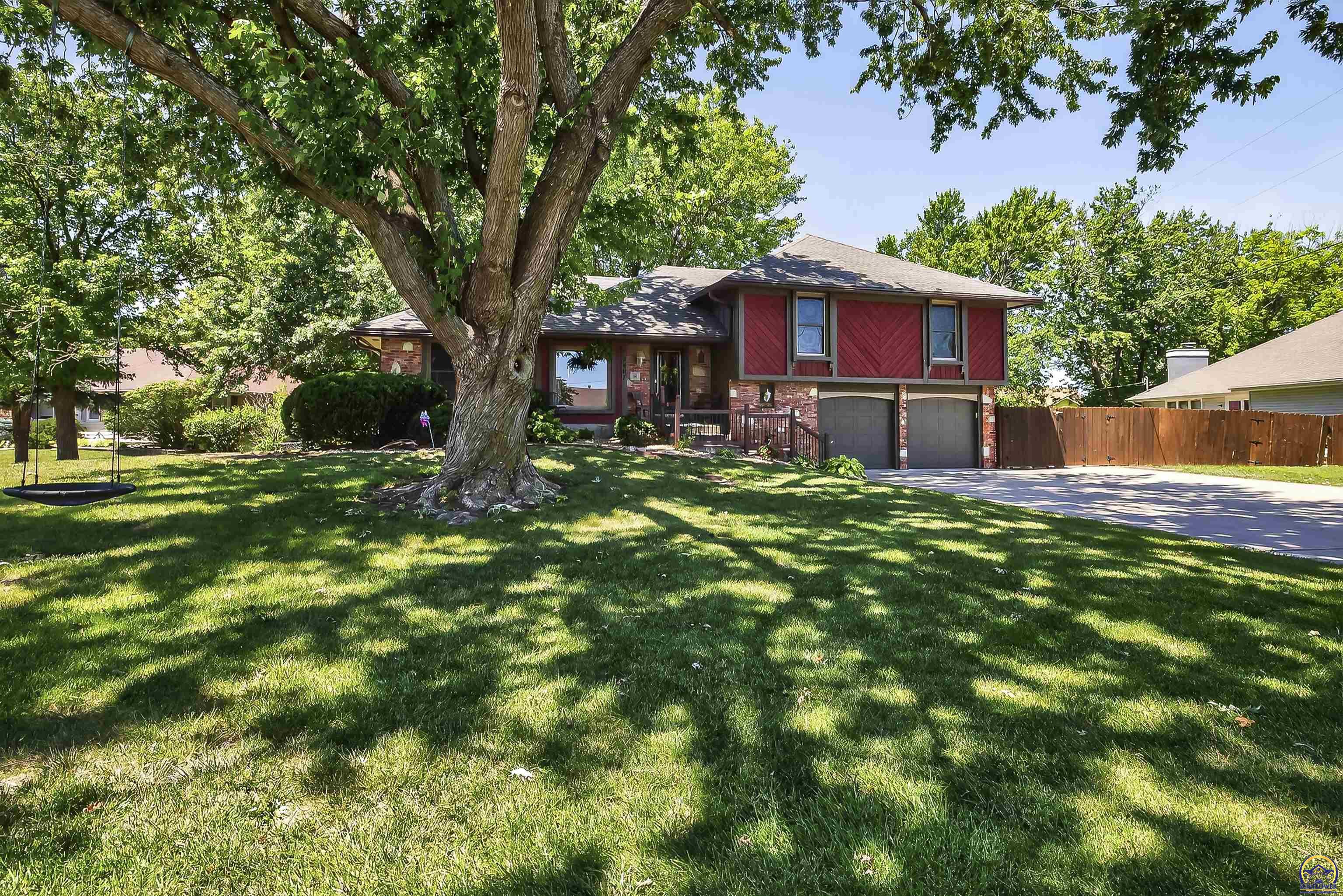 3407 SE Arbor DR