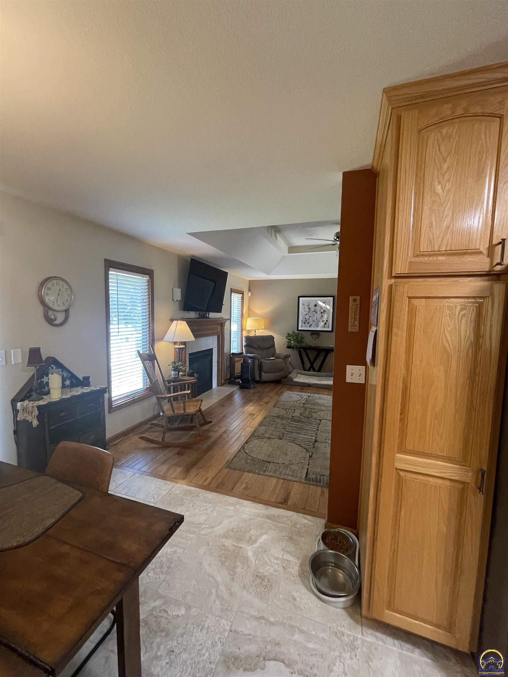 3938 SW 40th Ter