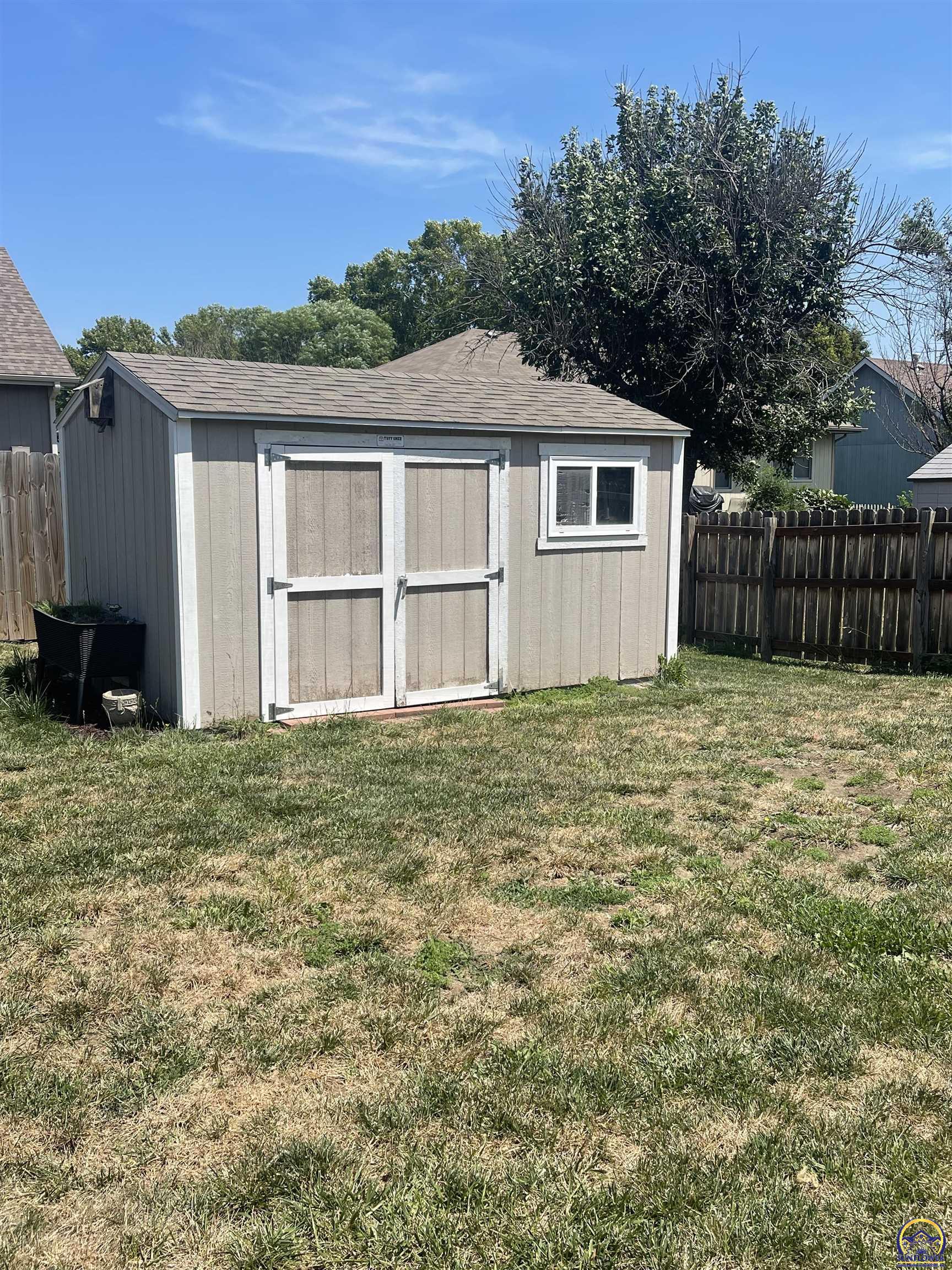 3938 SW 40th Ter