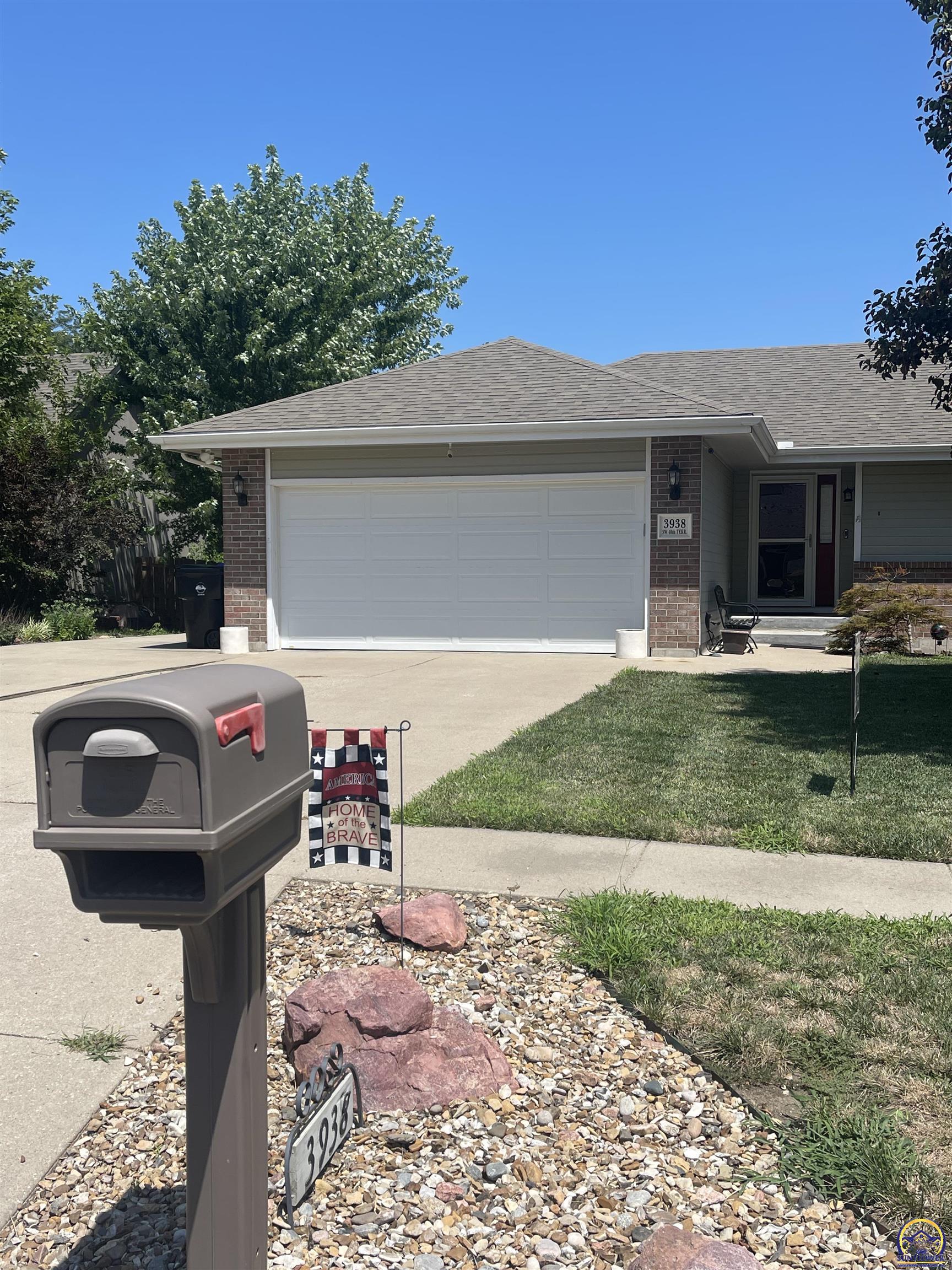 3938 SW 40th Ter