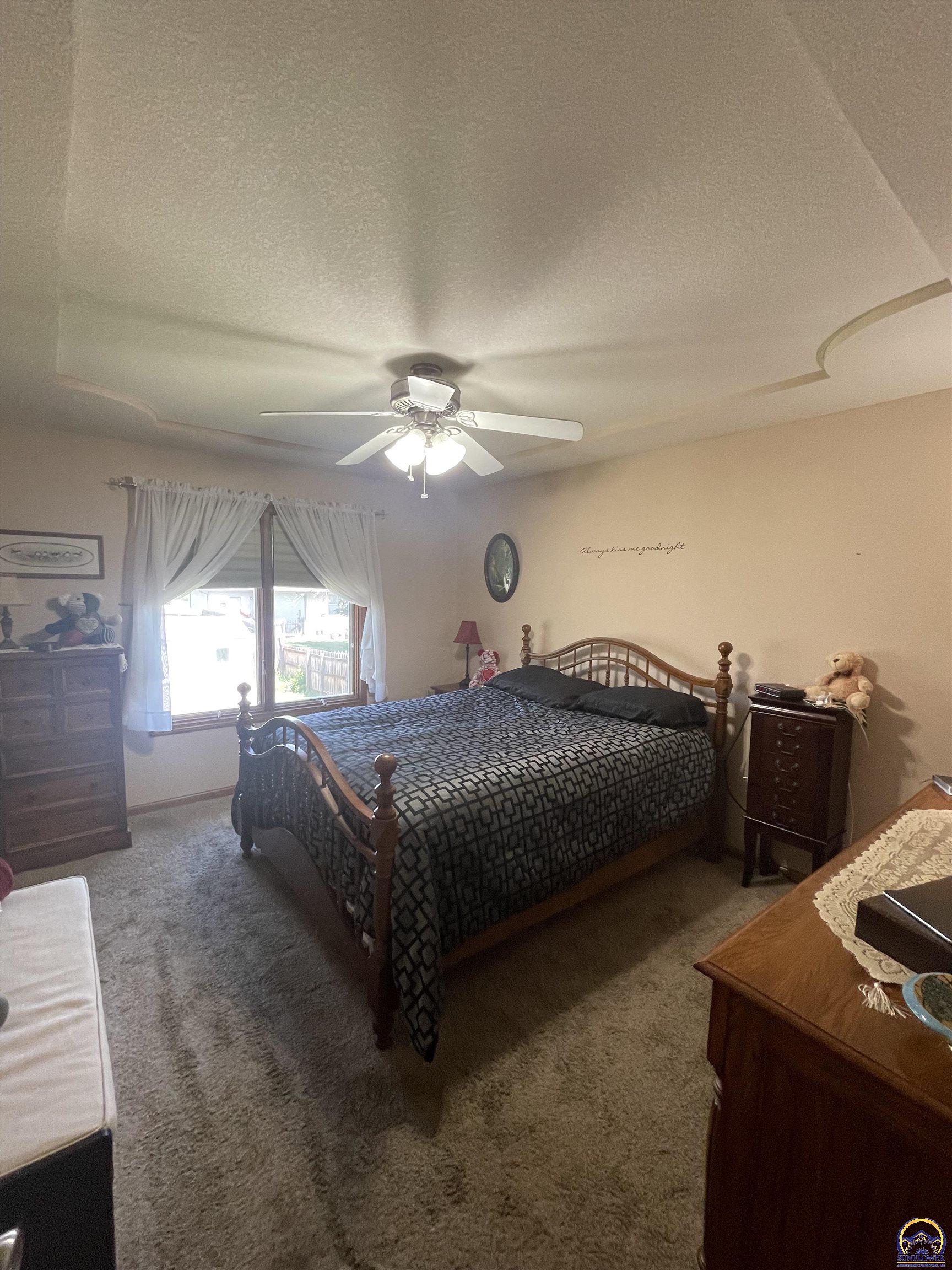 3938 SW 40th Ter