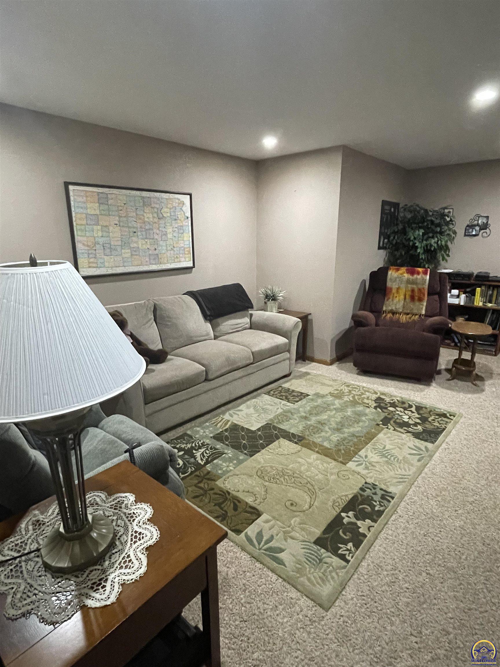3938 SW 40th Ter