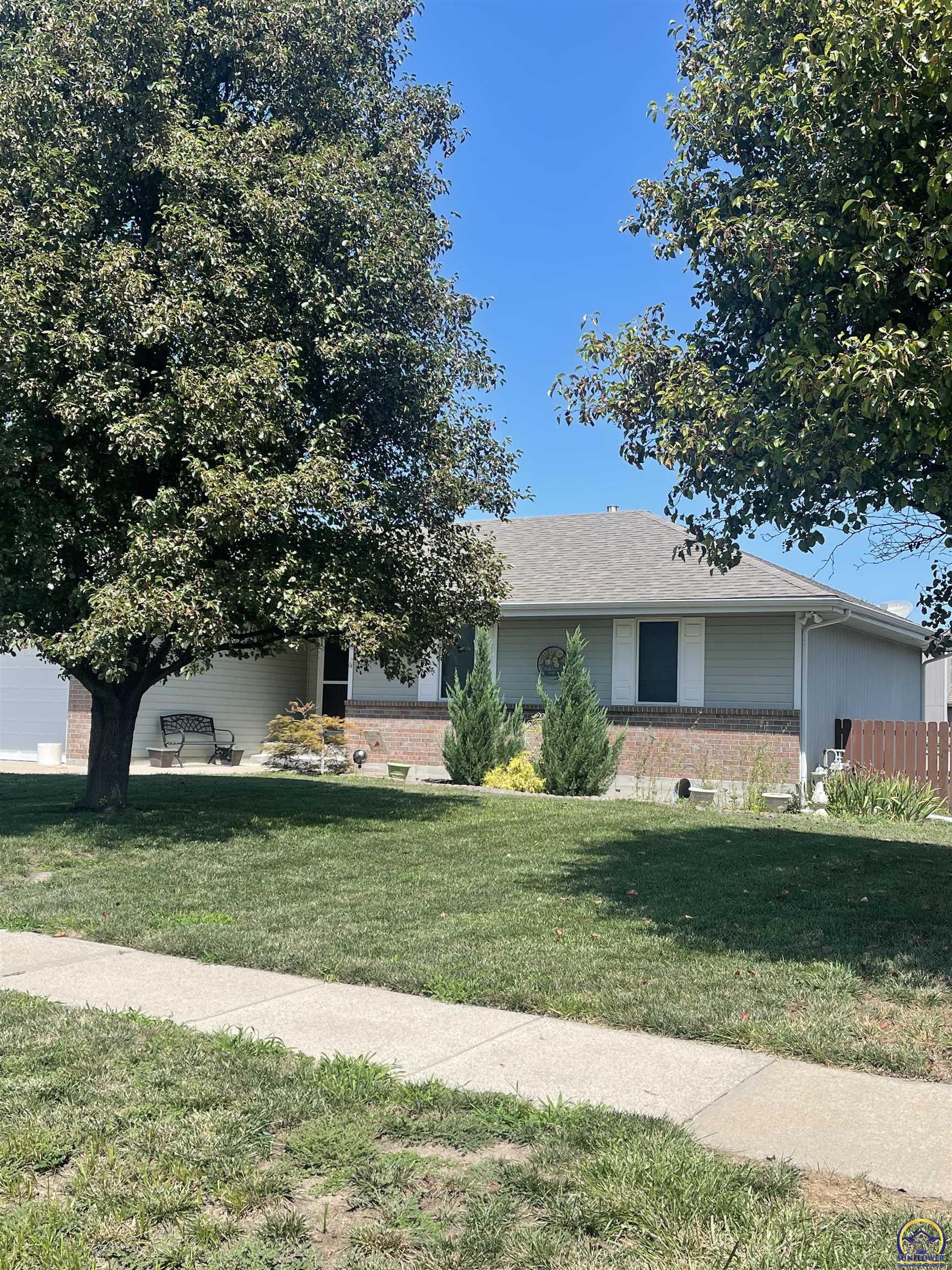 3938 SW 40th Ter