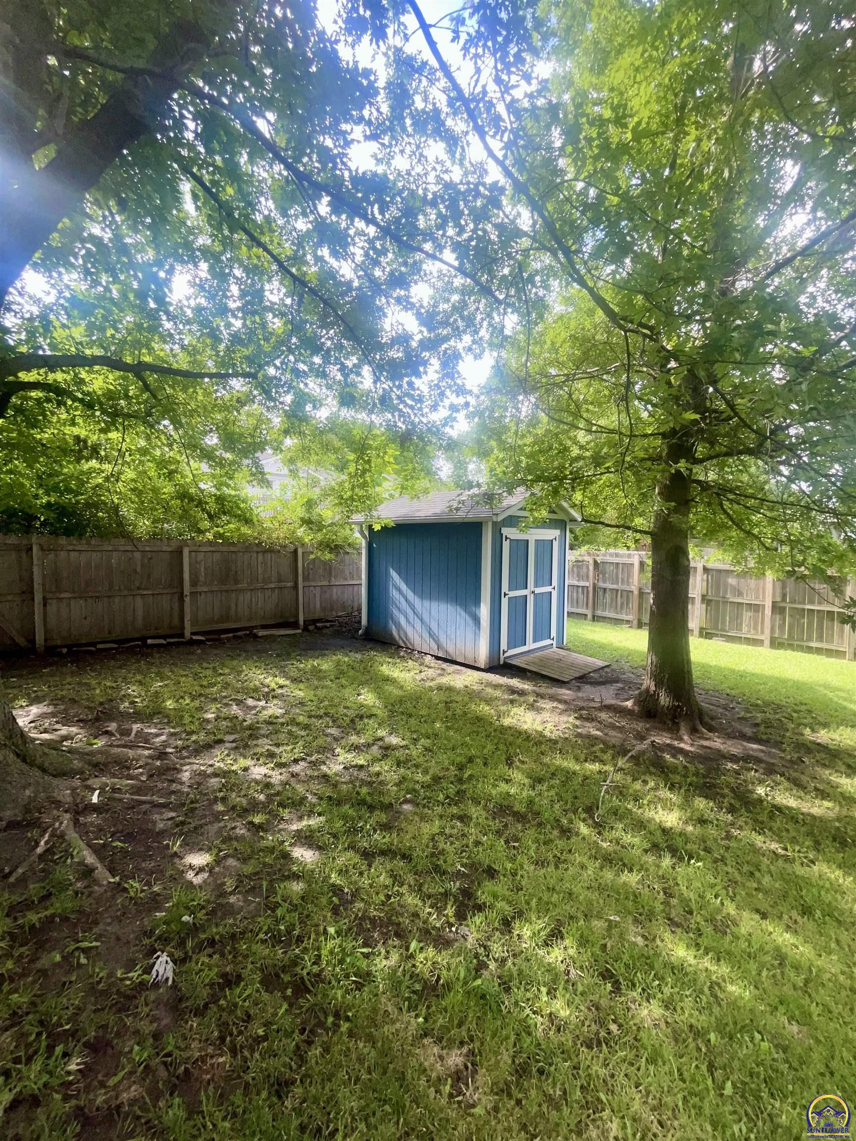 2515 SW Maxfield RD