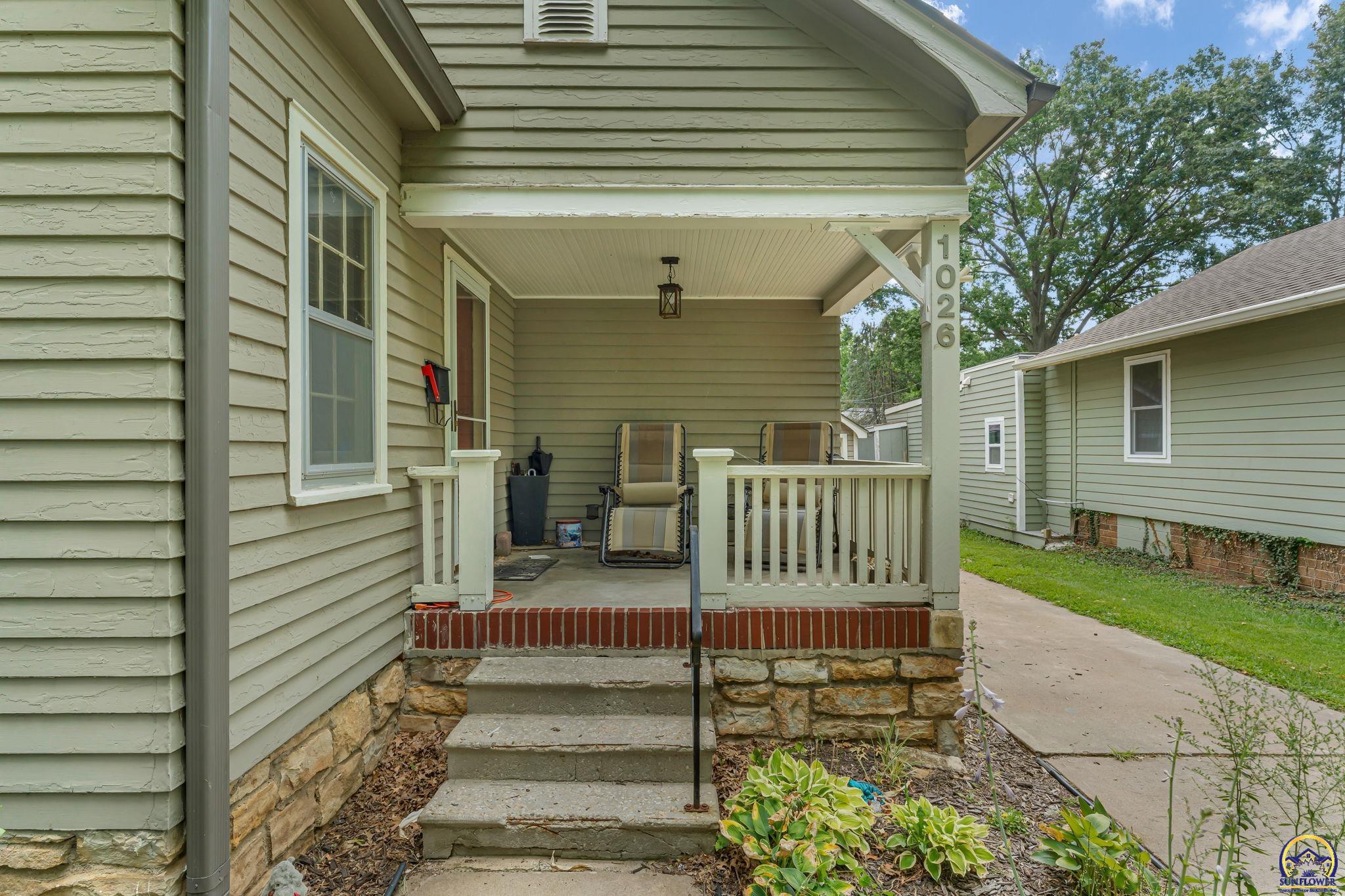 1026 SW Medford AVE