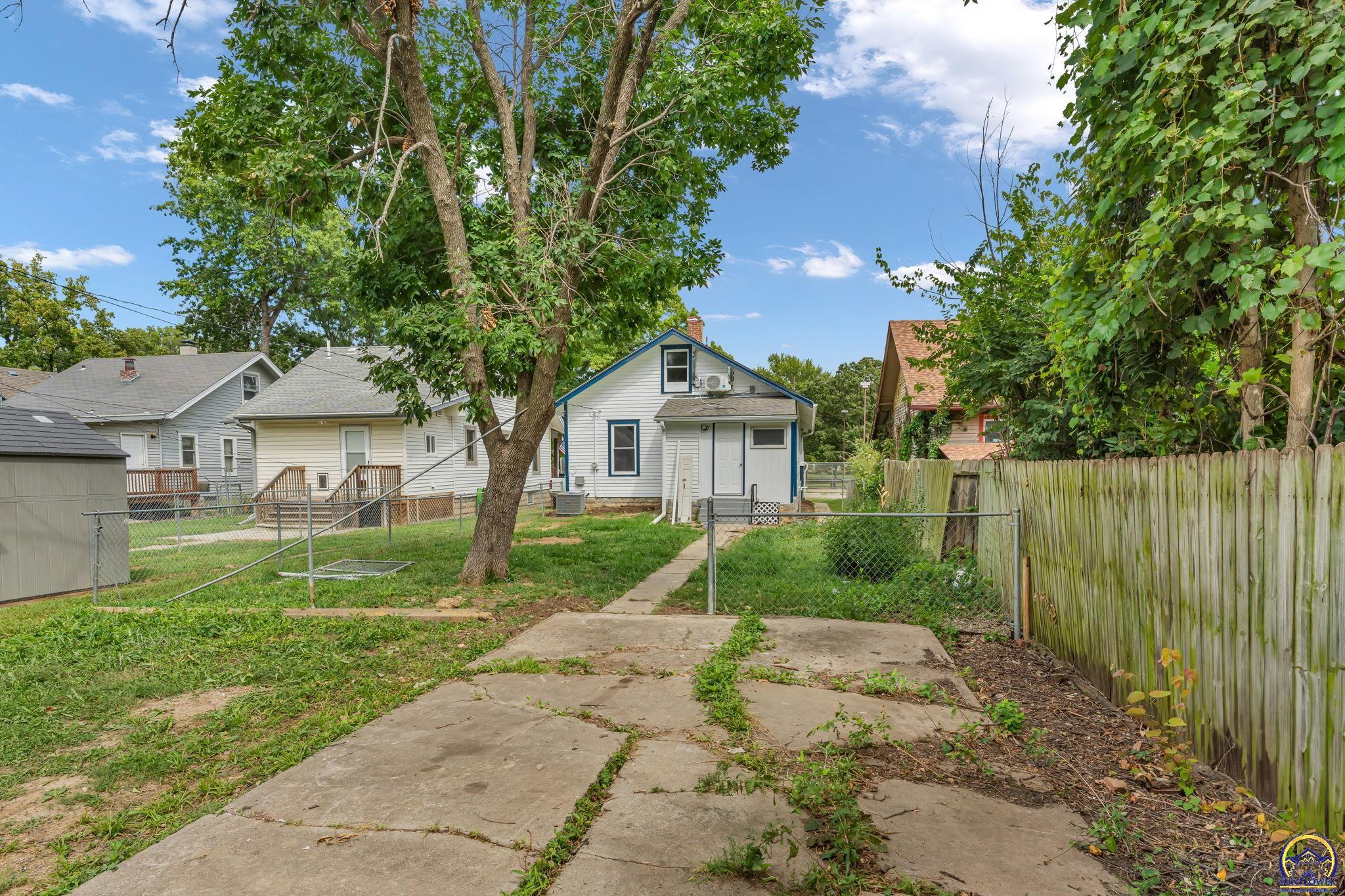 1825 SW Buchanan ST