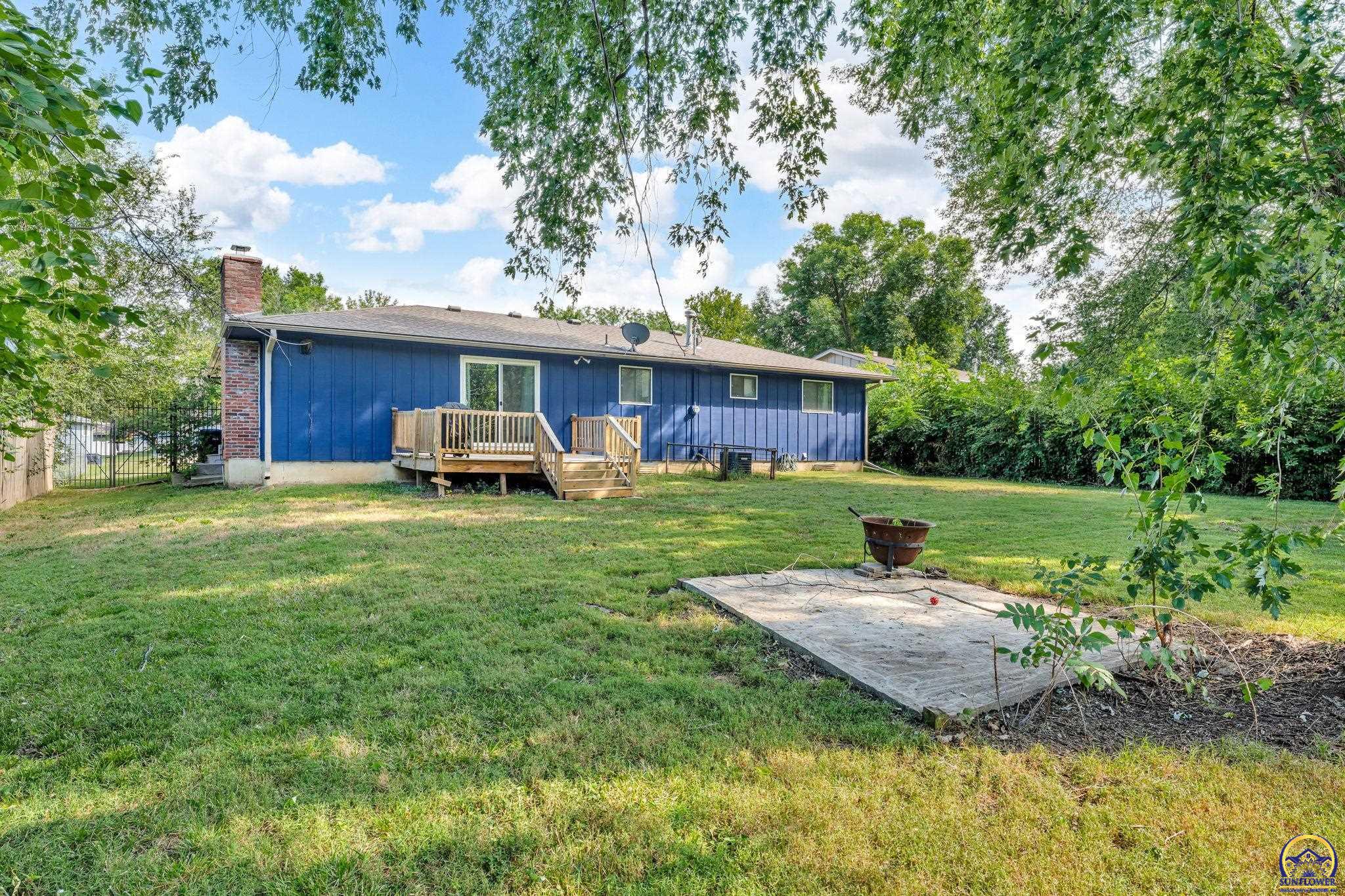 3429 SW Moundview DR