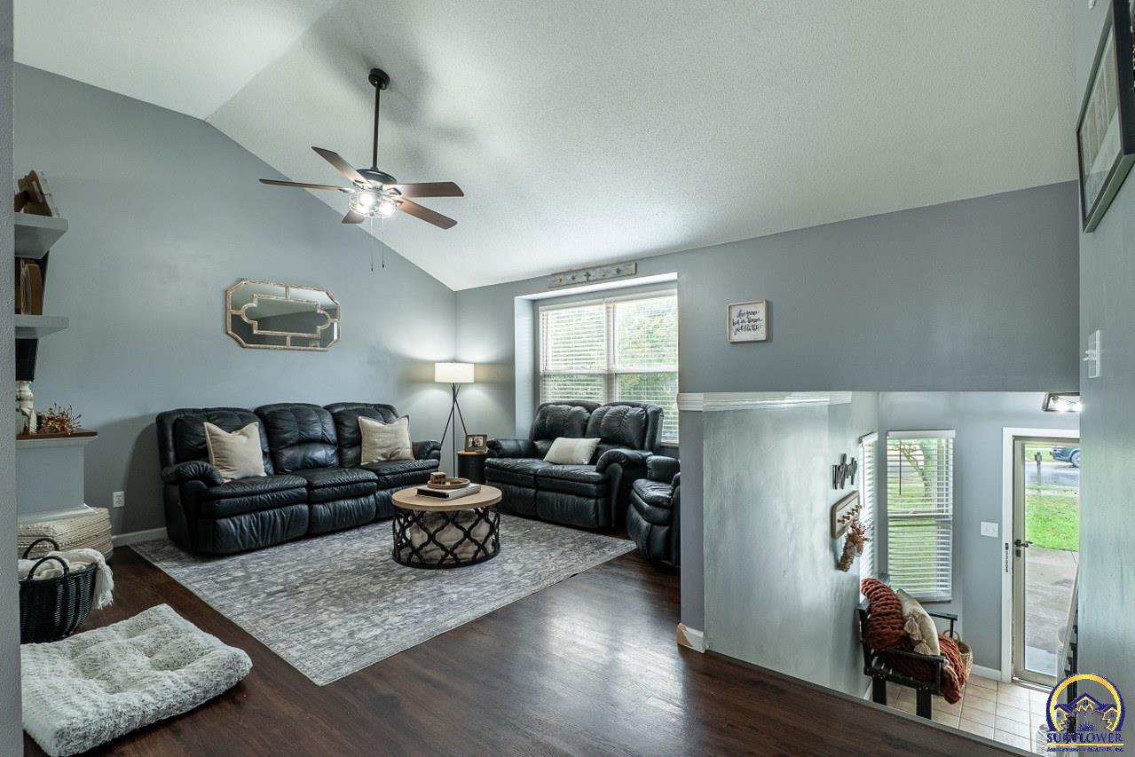 241 E Park DR