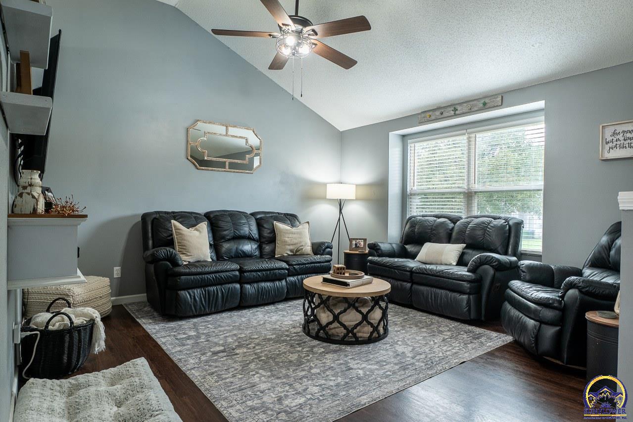 241 E Park DR