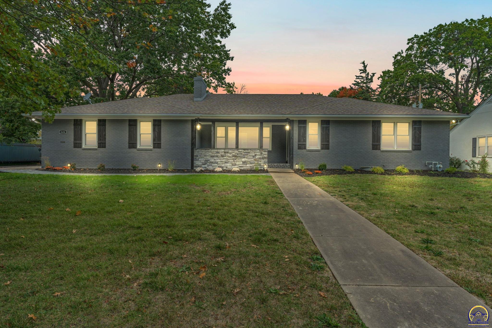 3636 SW Stratford RD