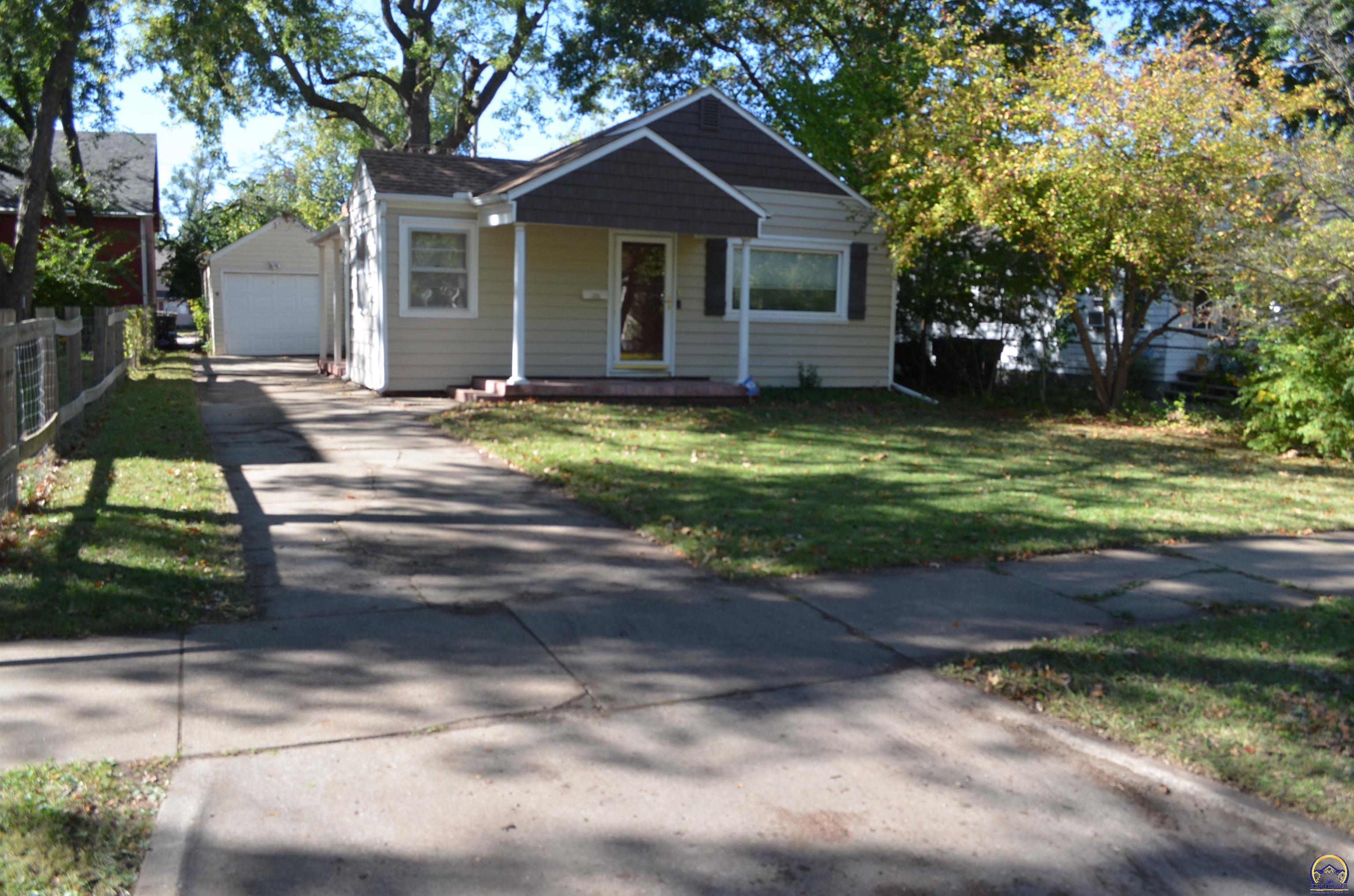 1355 SW Medford AVE