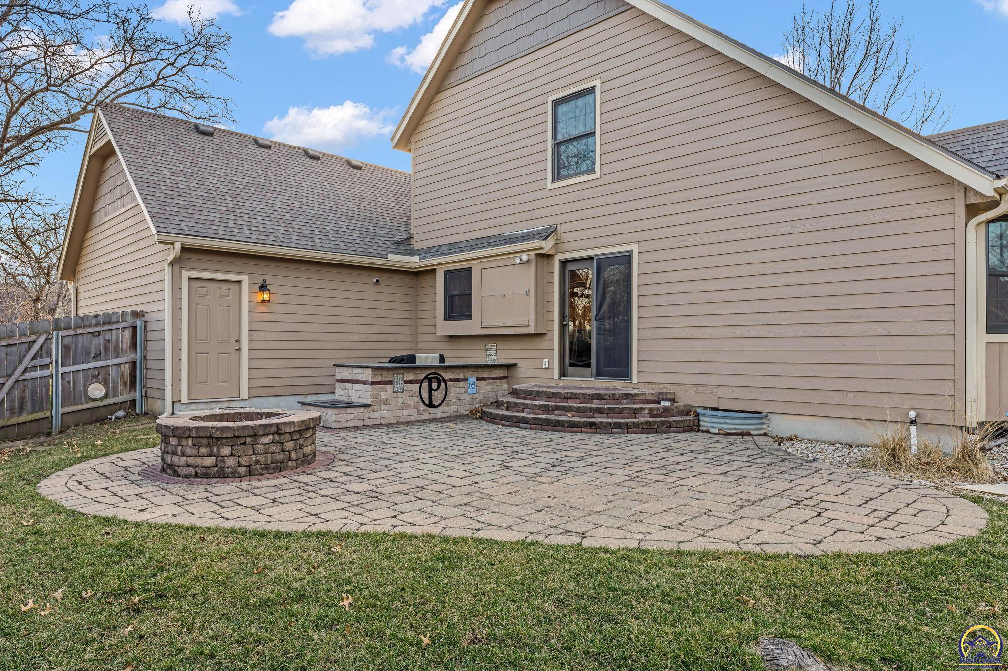 7542 SW Robinhood CT