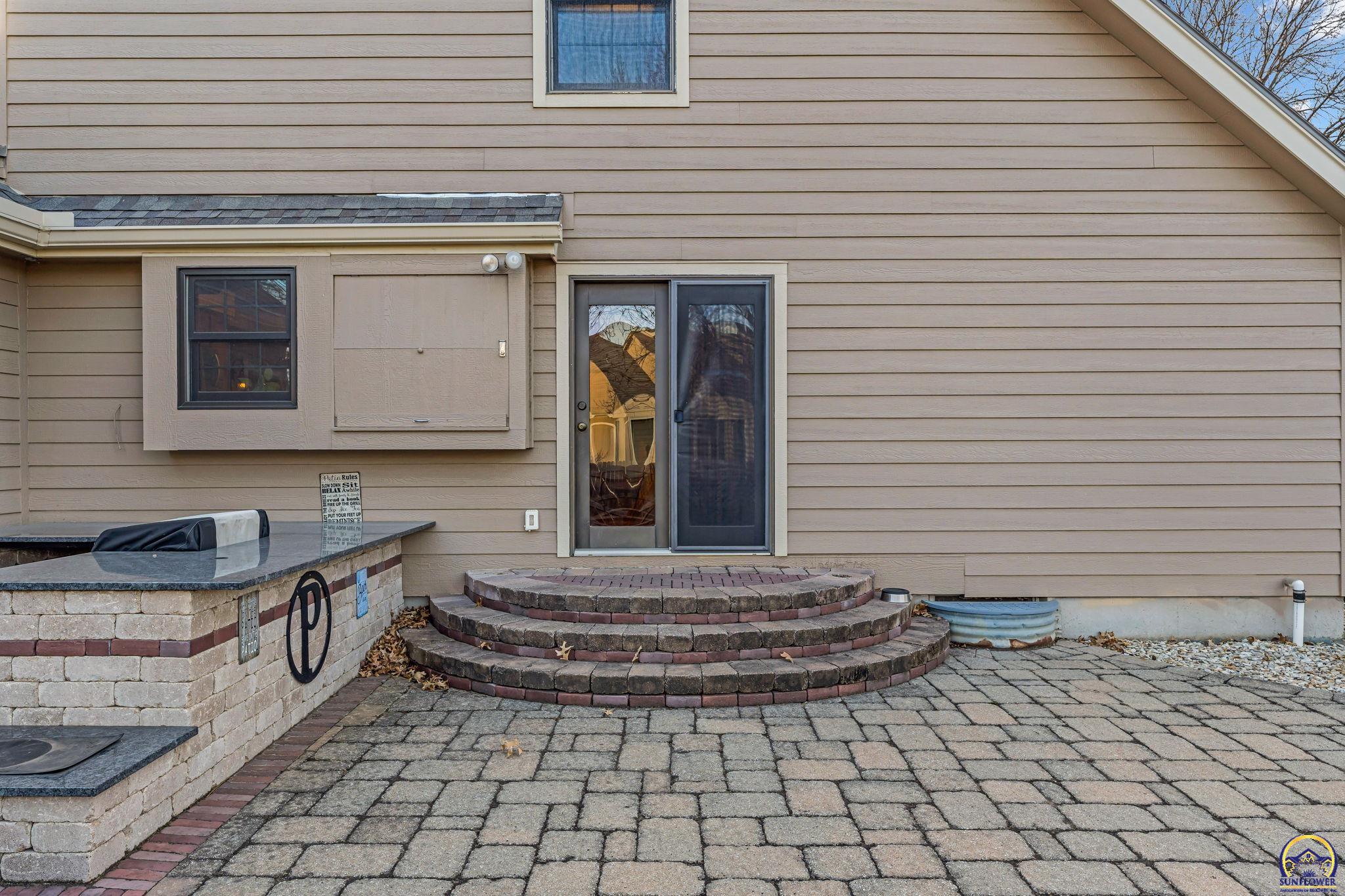 7542 SW Robinhood CT