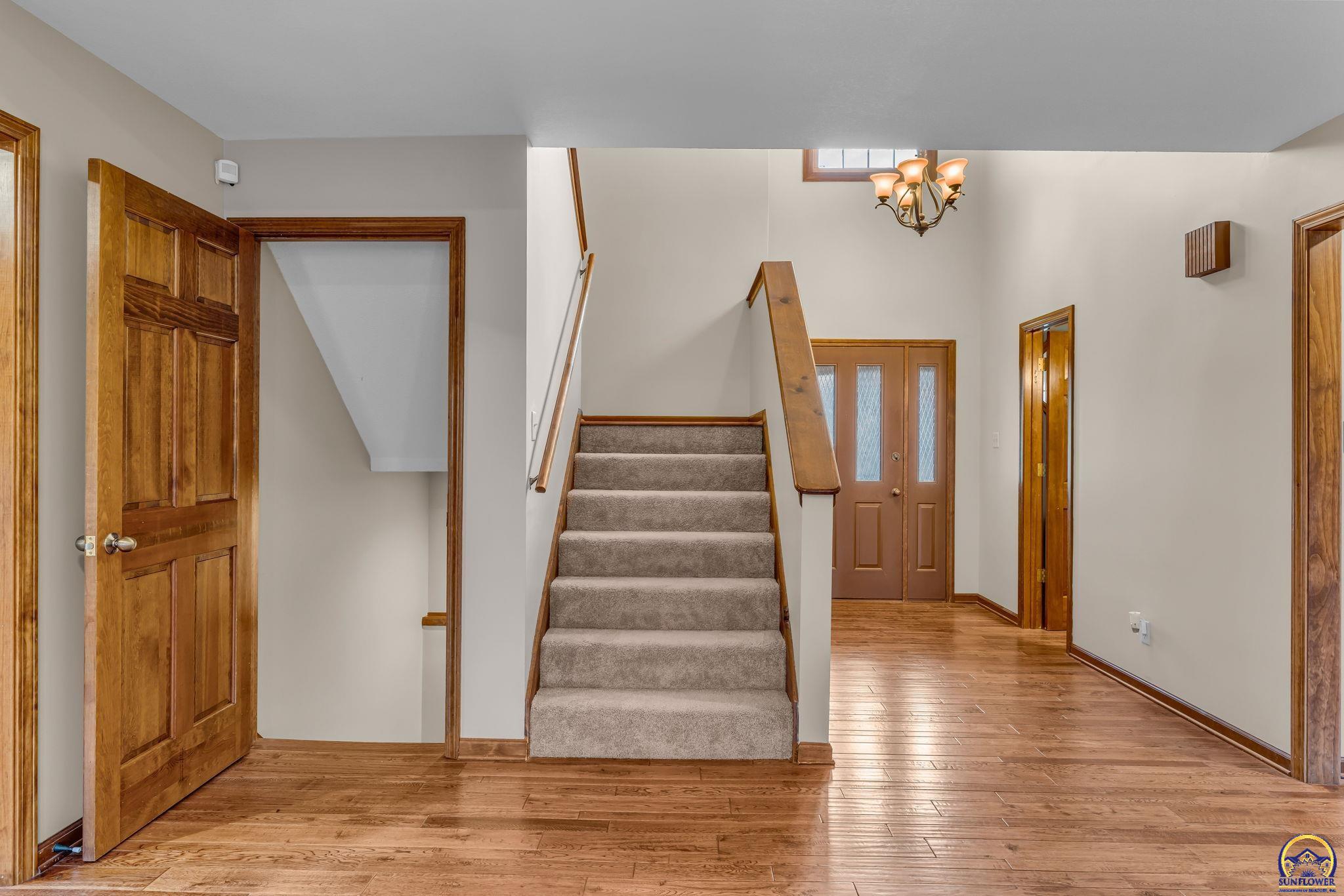 7542 SW Robinhood CT