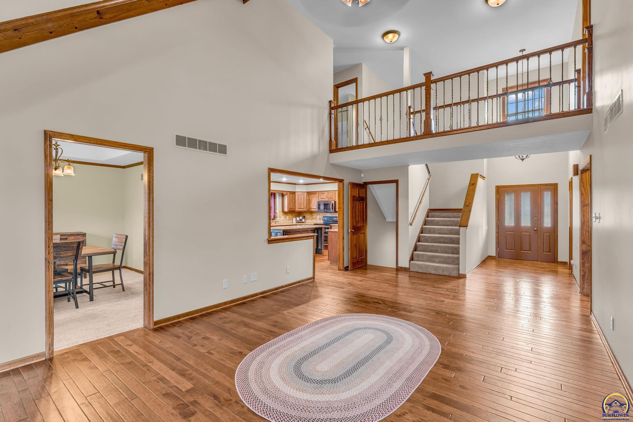 7542 SW Robinhood CT
