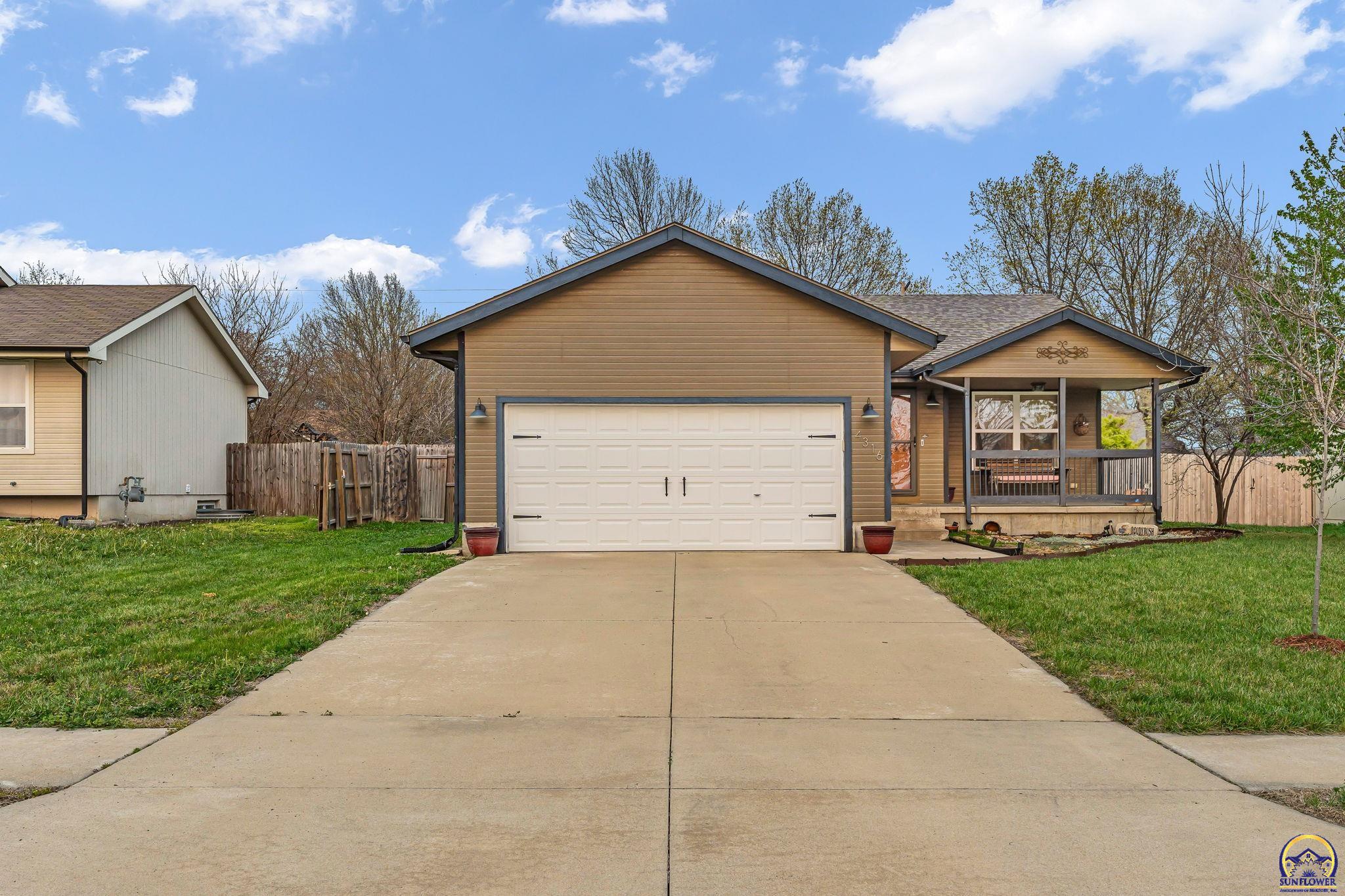 4316 SE Chisolm RD