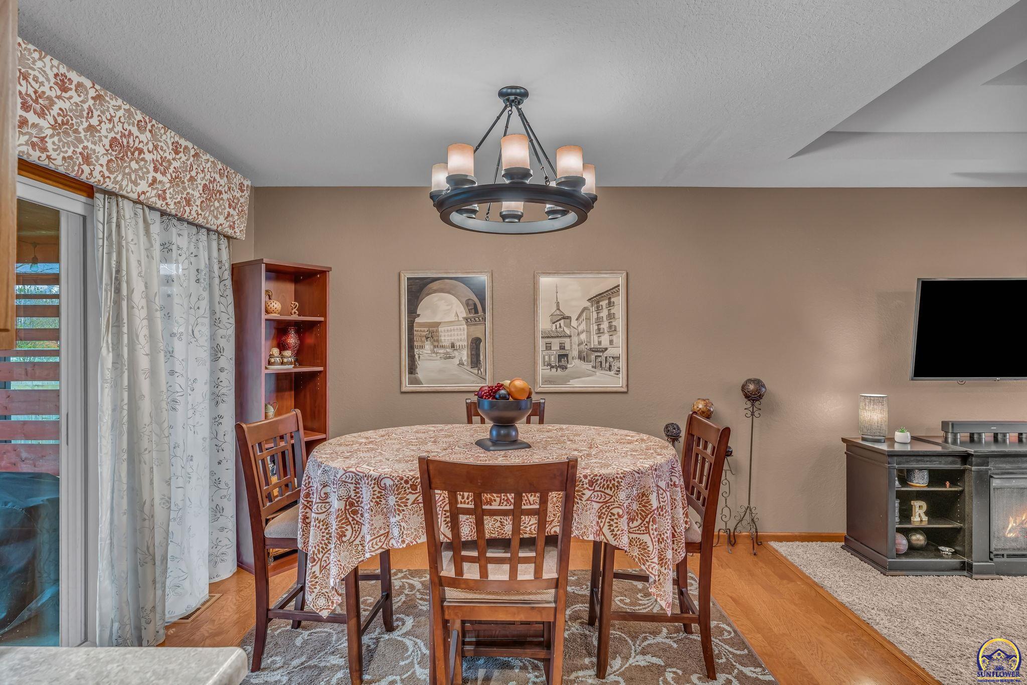 4316 SE Chisolm RD