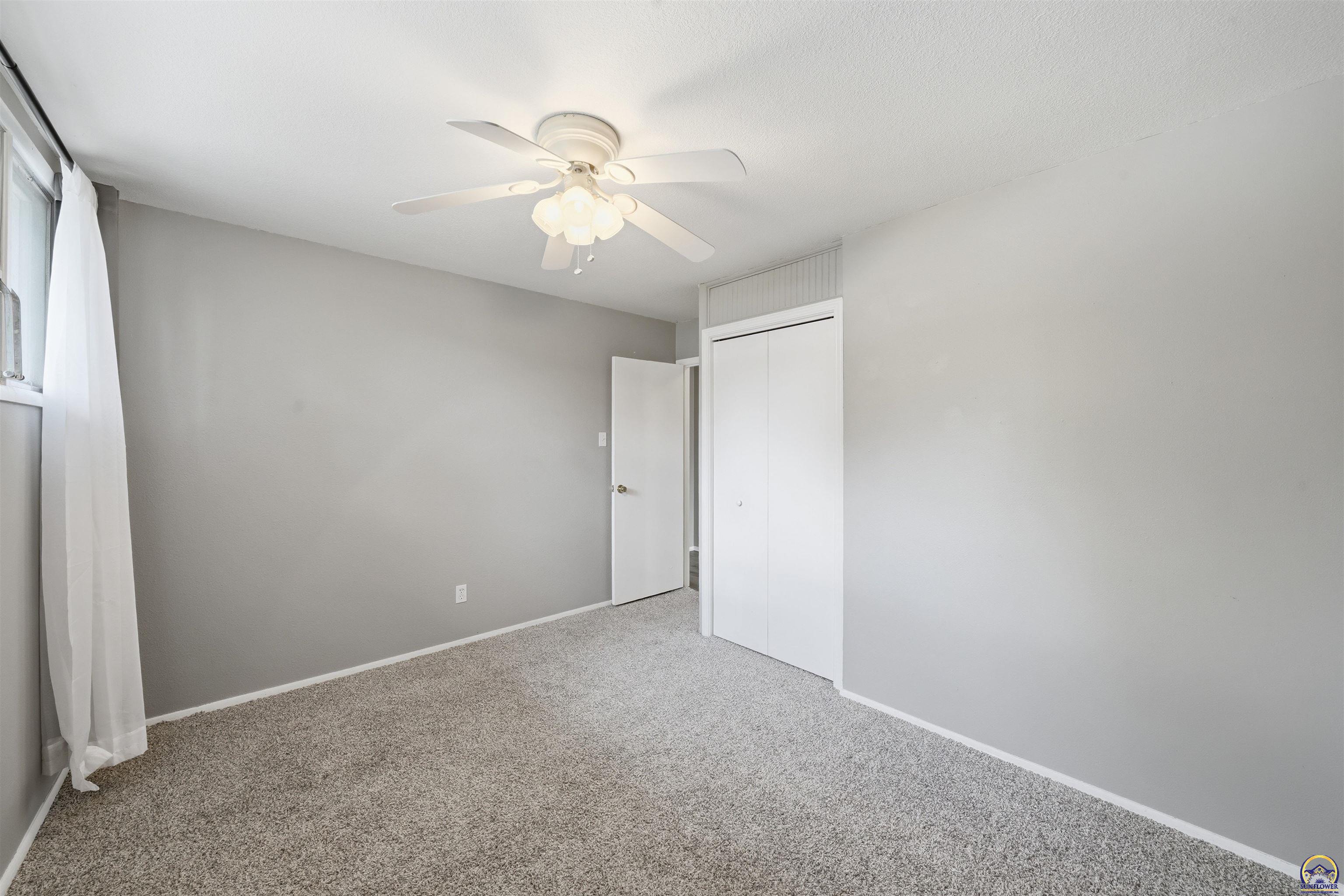 1400 SW Croix ST
