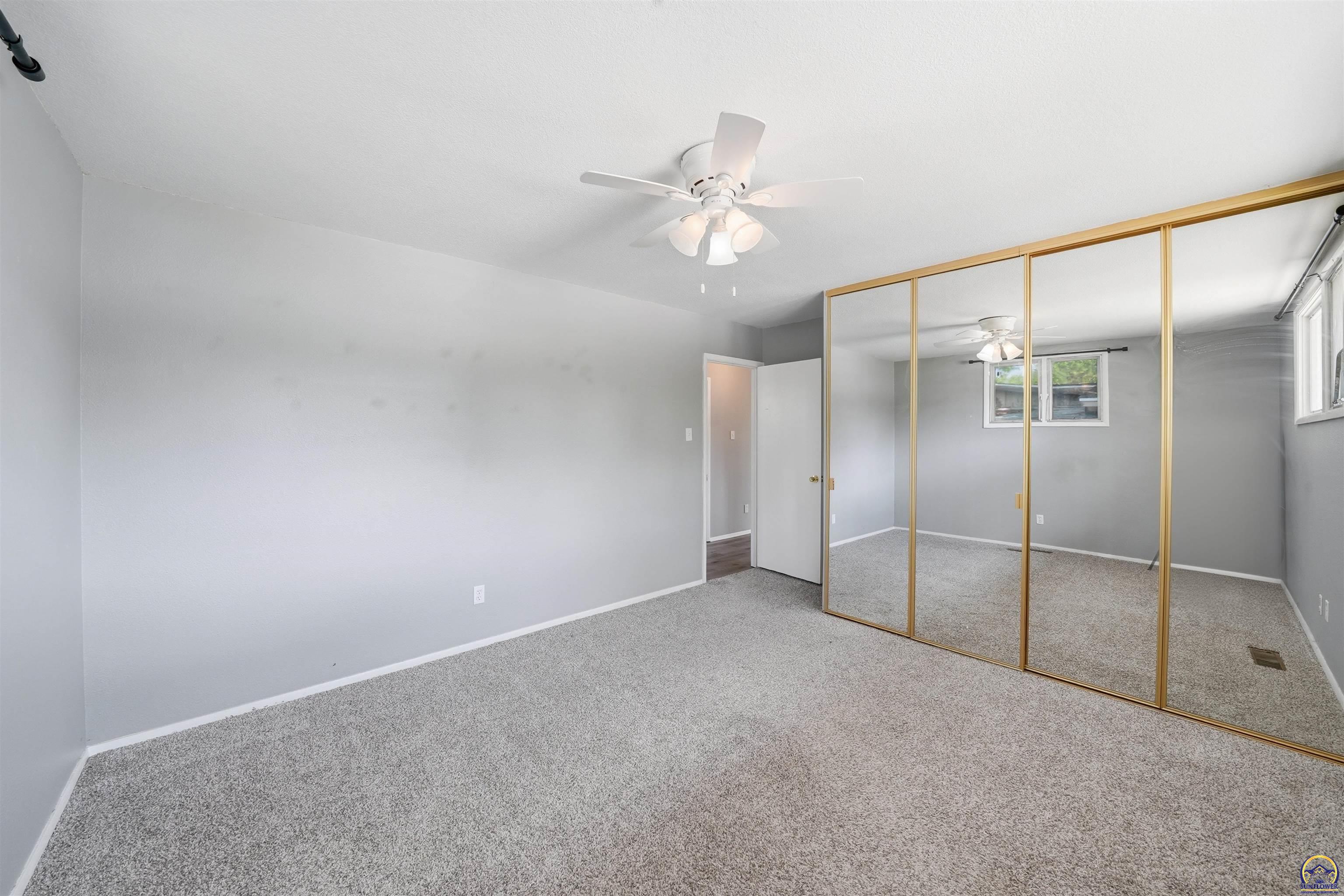 1400 SW Croix ST