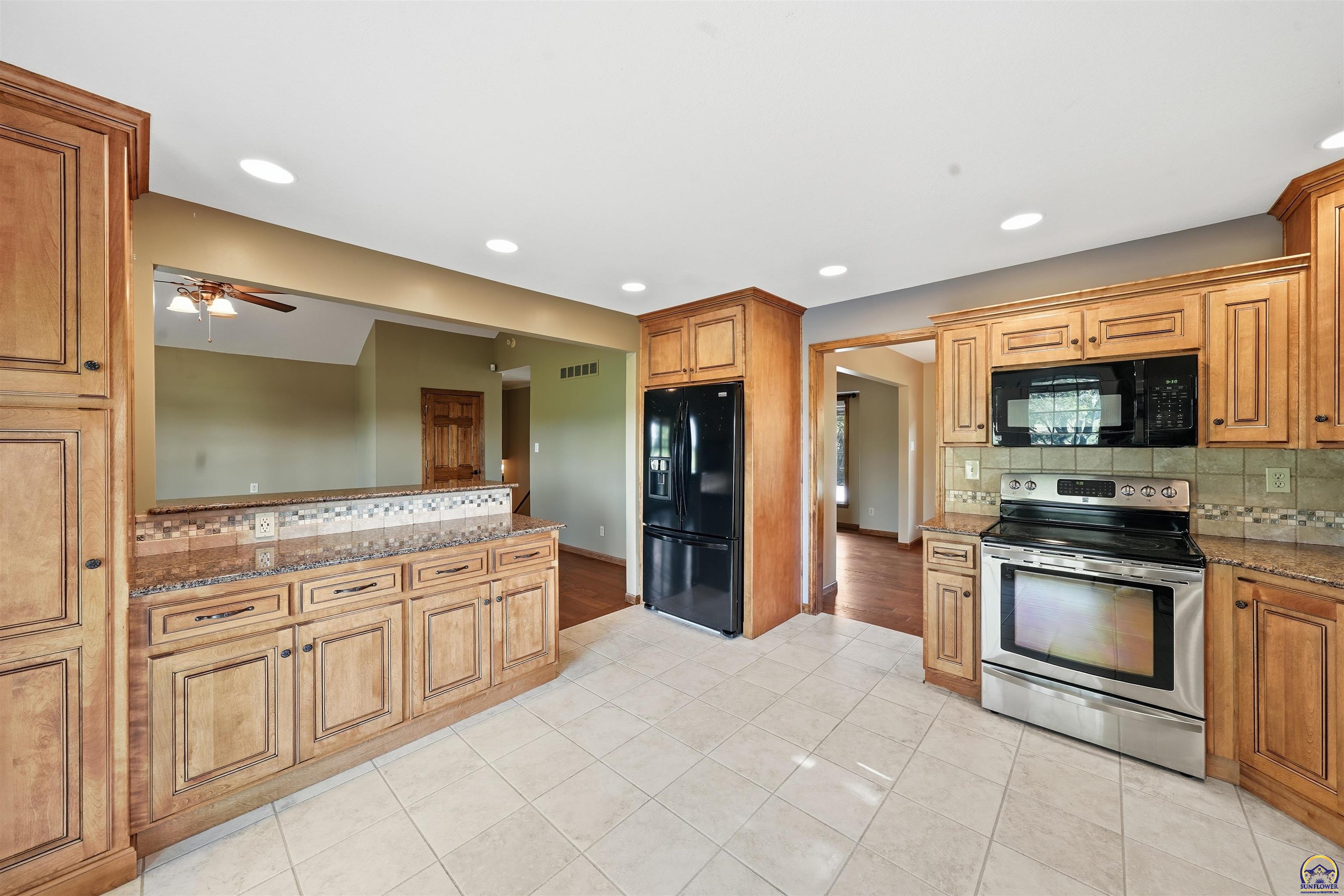 4025 SE 34th TER