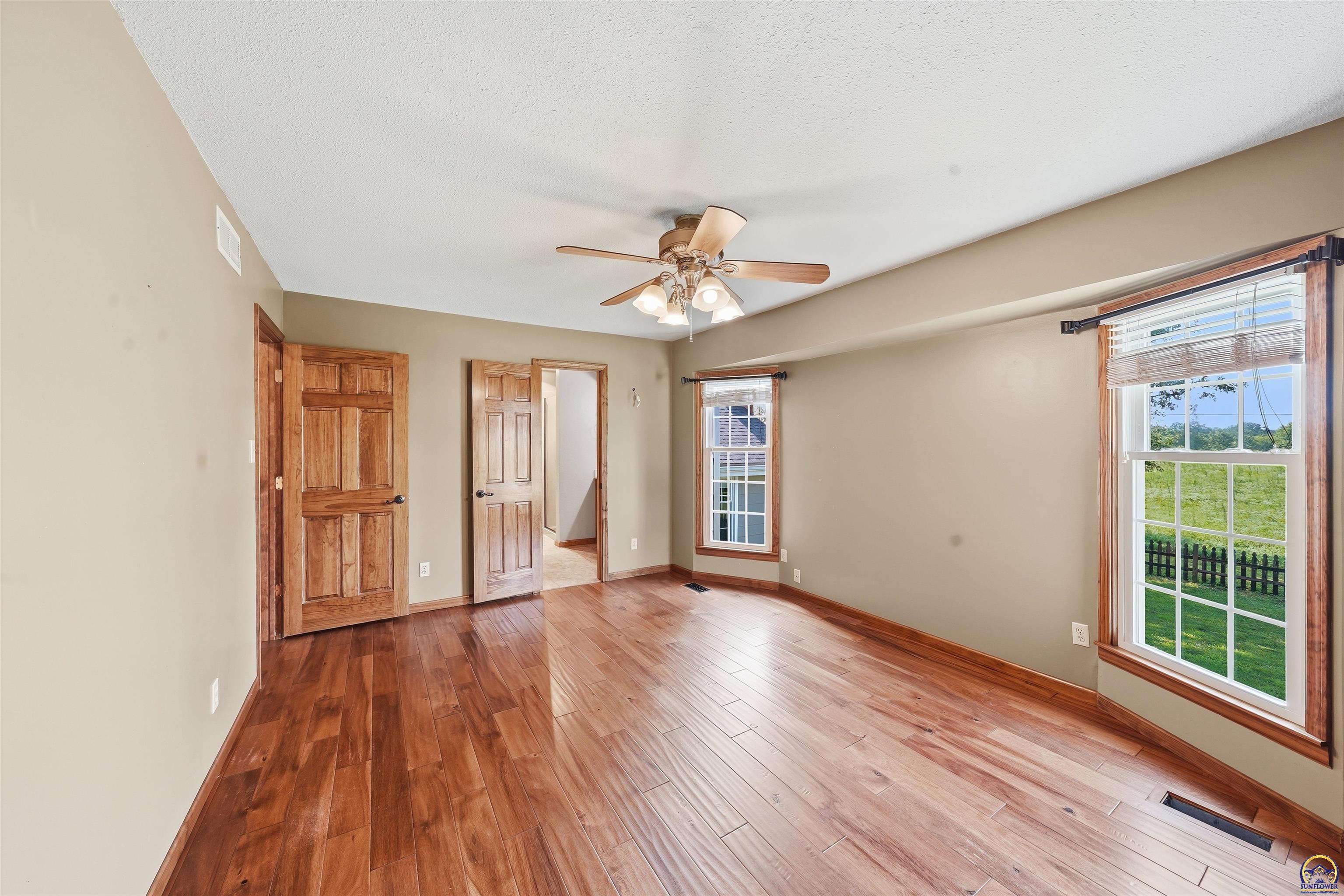 4025 SE 34th TER