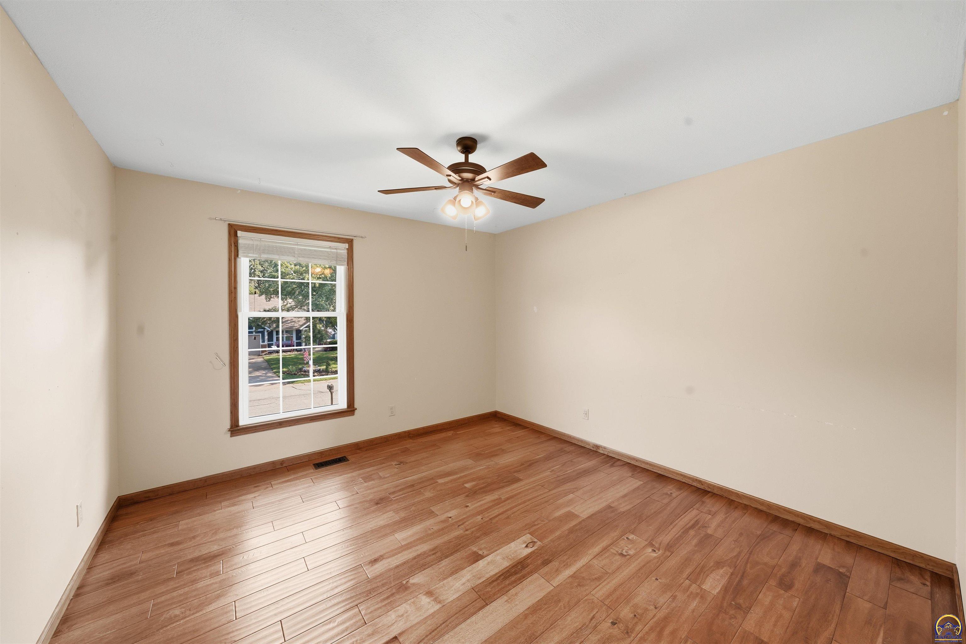 4025 SE 34th TER