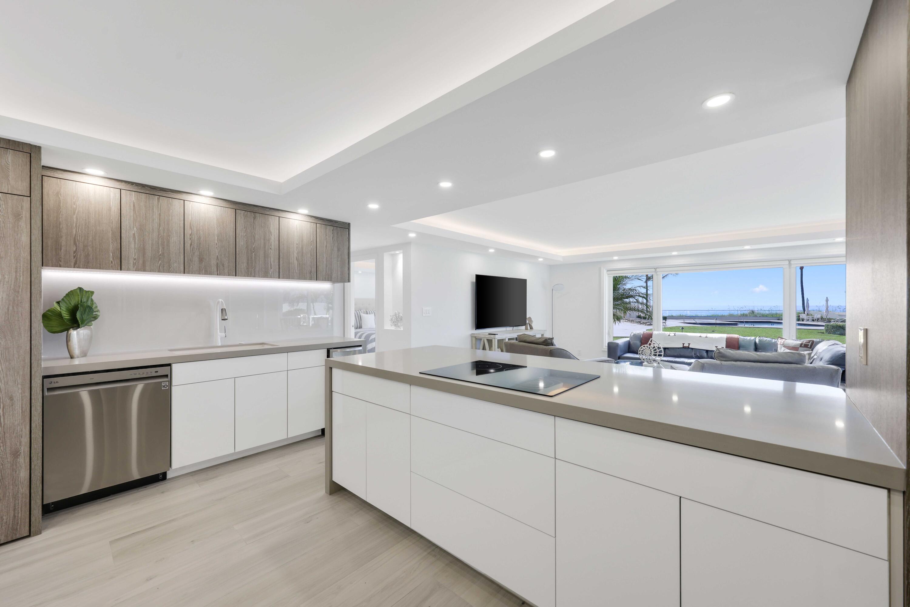 600 S Ocean Boulevard 103