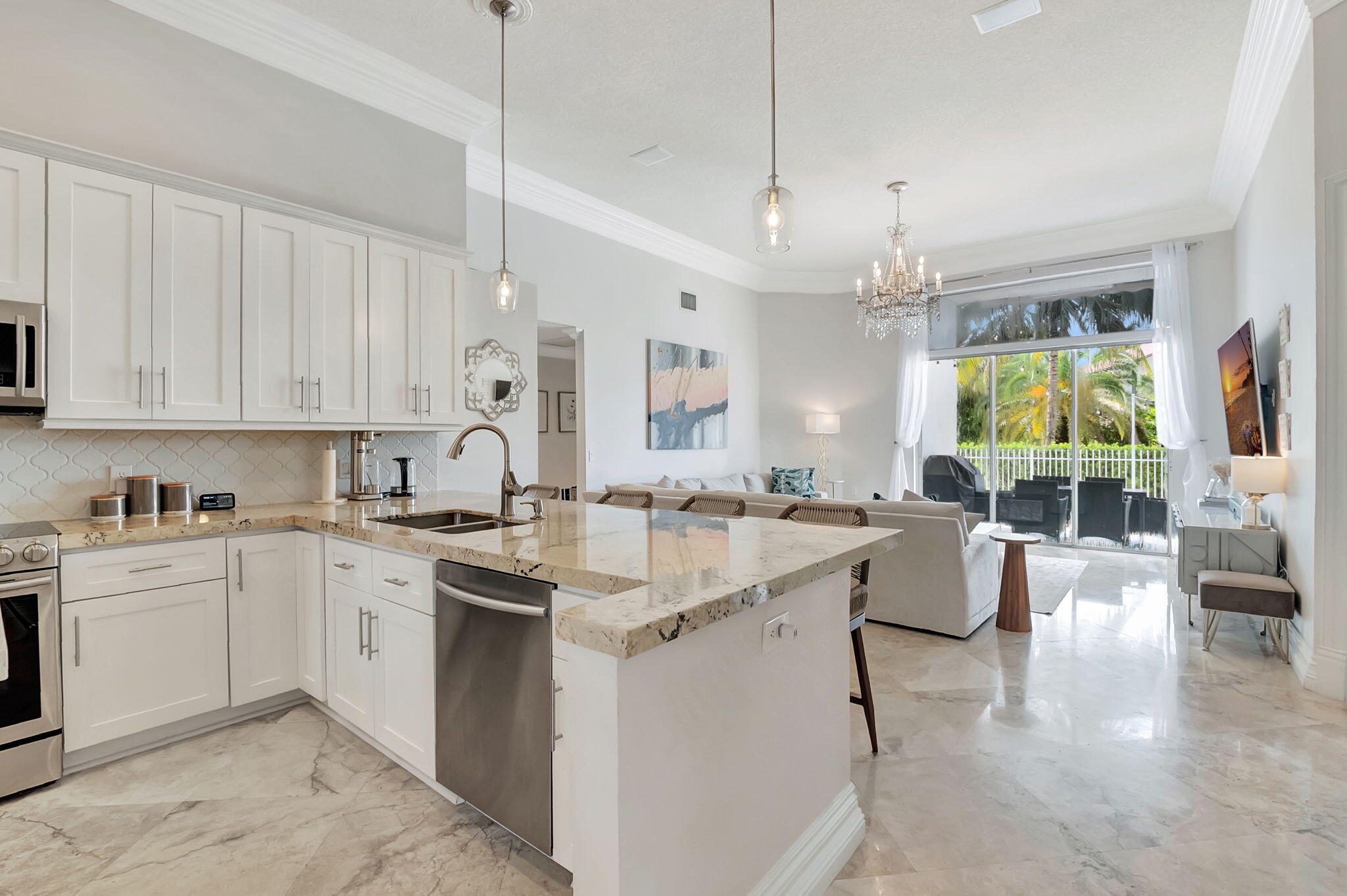 10776 Queen Palm Court