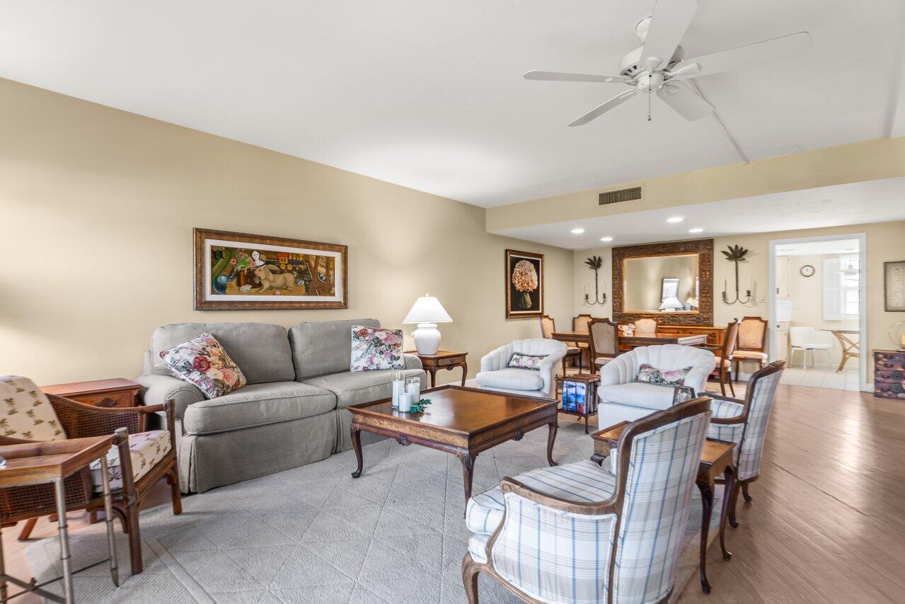 2000 S Ocean Boulevard Y-9