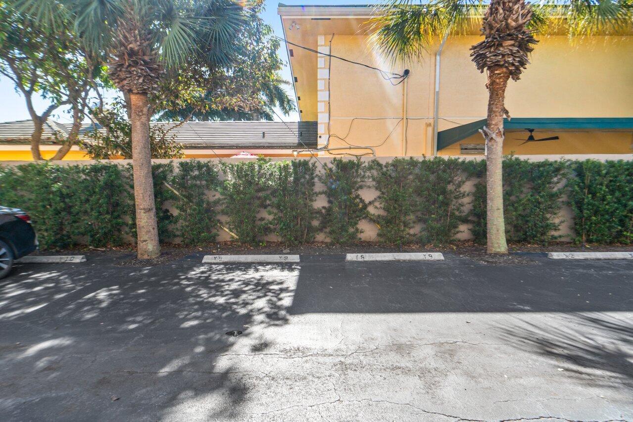2000 S Ocean Boulevard Y-9