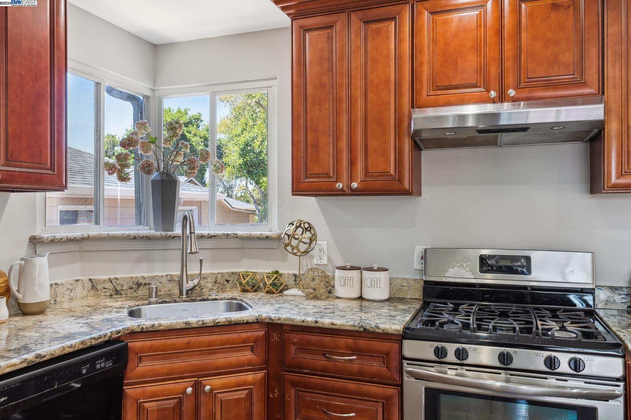 1327 Highland Blvd
