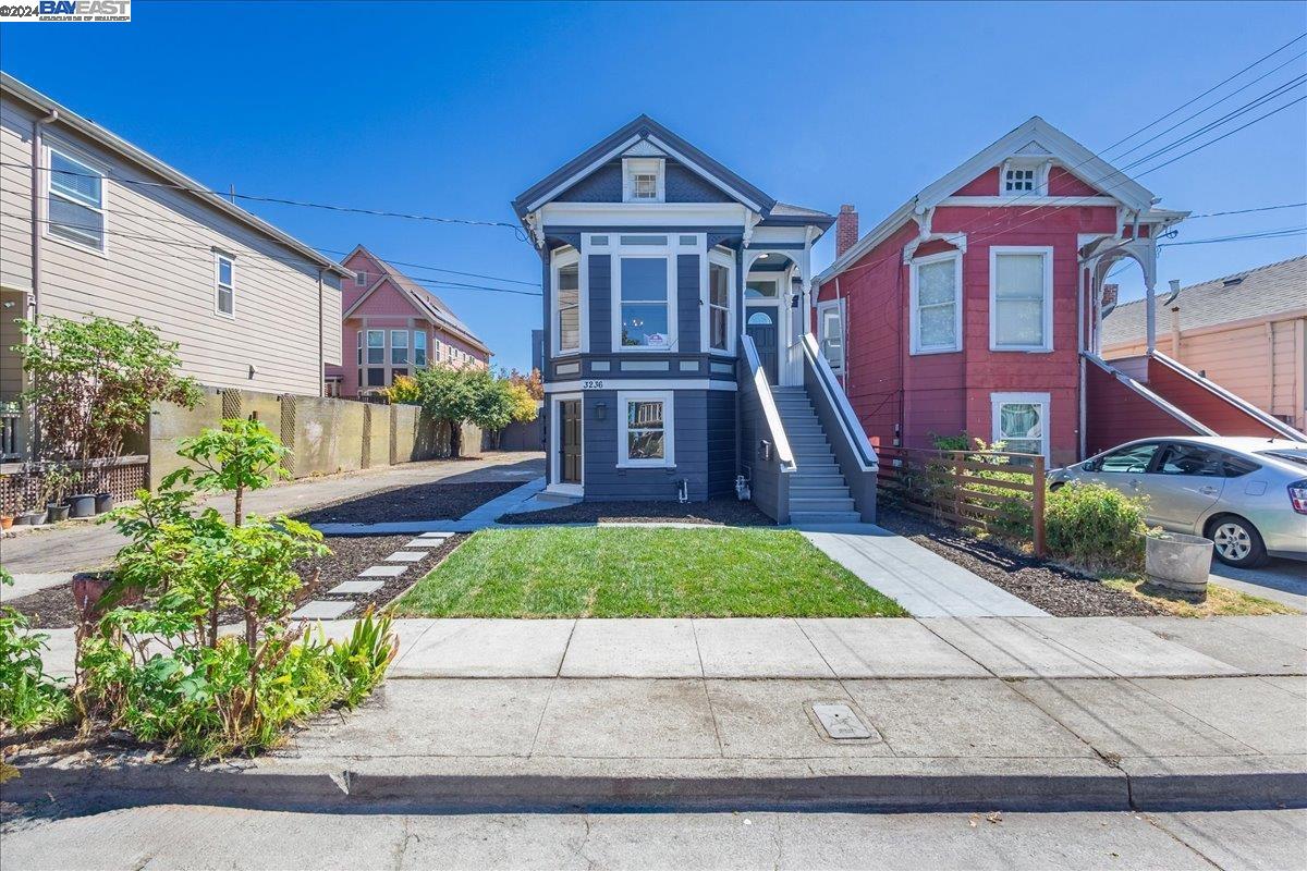 3236 Helen St