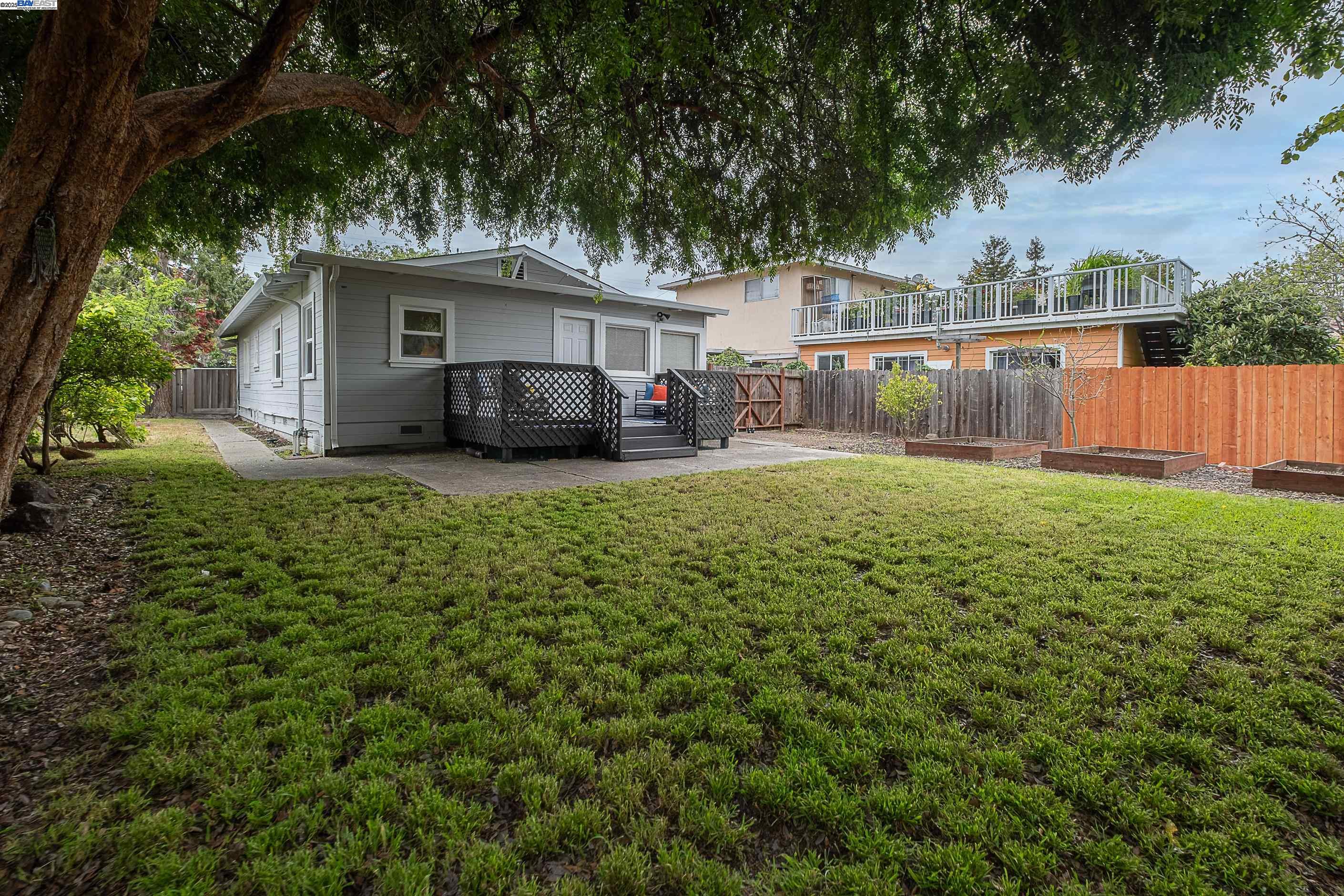 16120 Marcella St